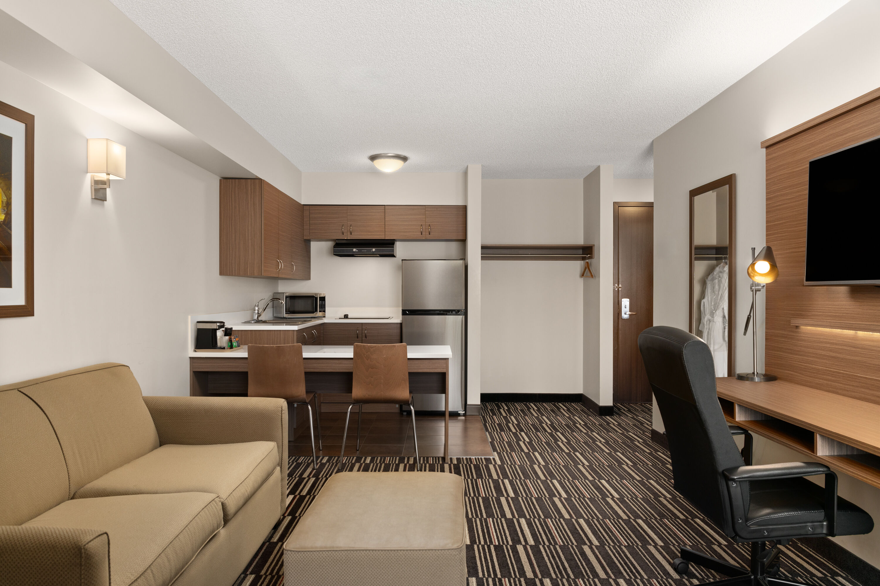 Microtel Inn & Suites by Wyndham Kirkland Lake suite in Kirkland Lake, Ontario