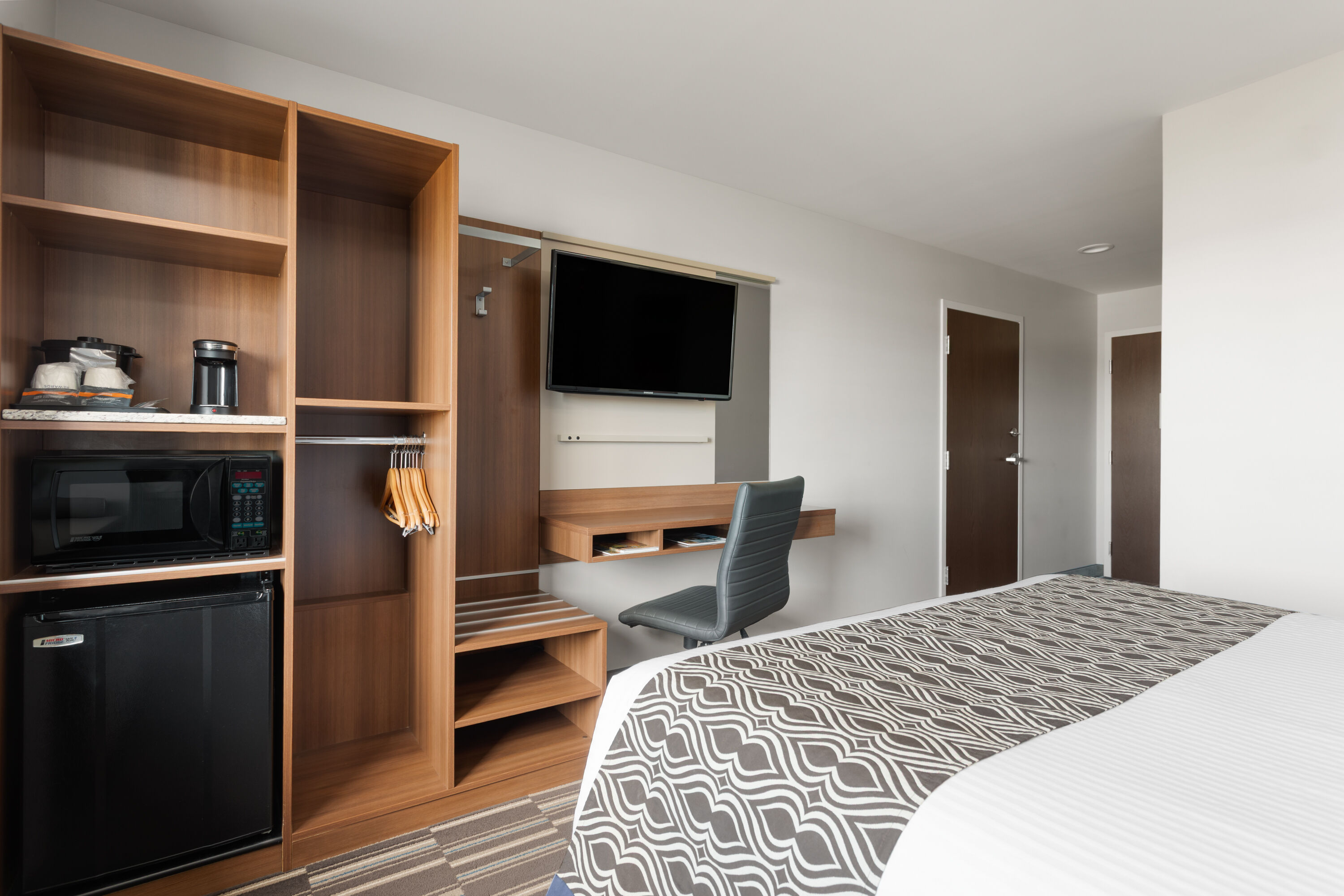 Guest room at the Microtel Inn & Suites by Wyndham Sault Ste. Marie in Sault Sainte Marie, Ontario