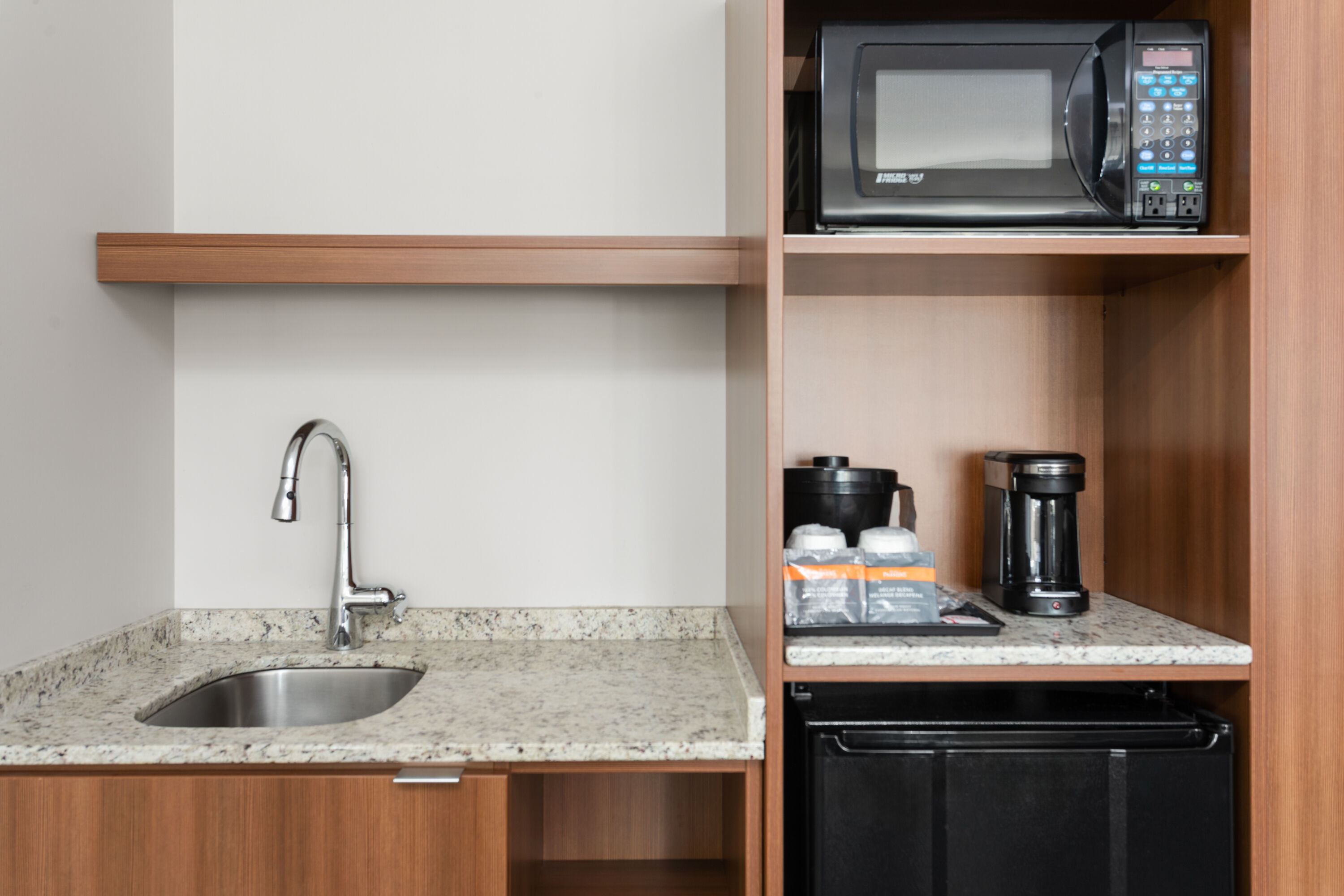 Microtel Inn & Suites by Wyndham Sault Ste. Marie suite in Sault Sainte Marie, Ontario