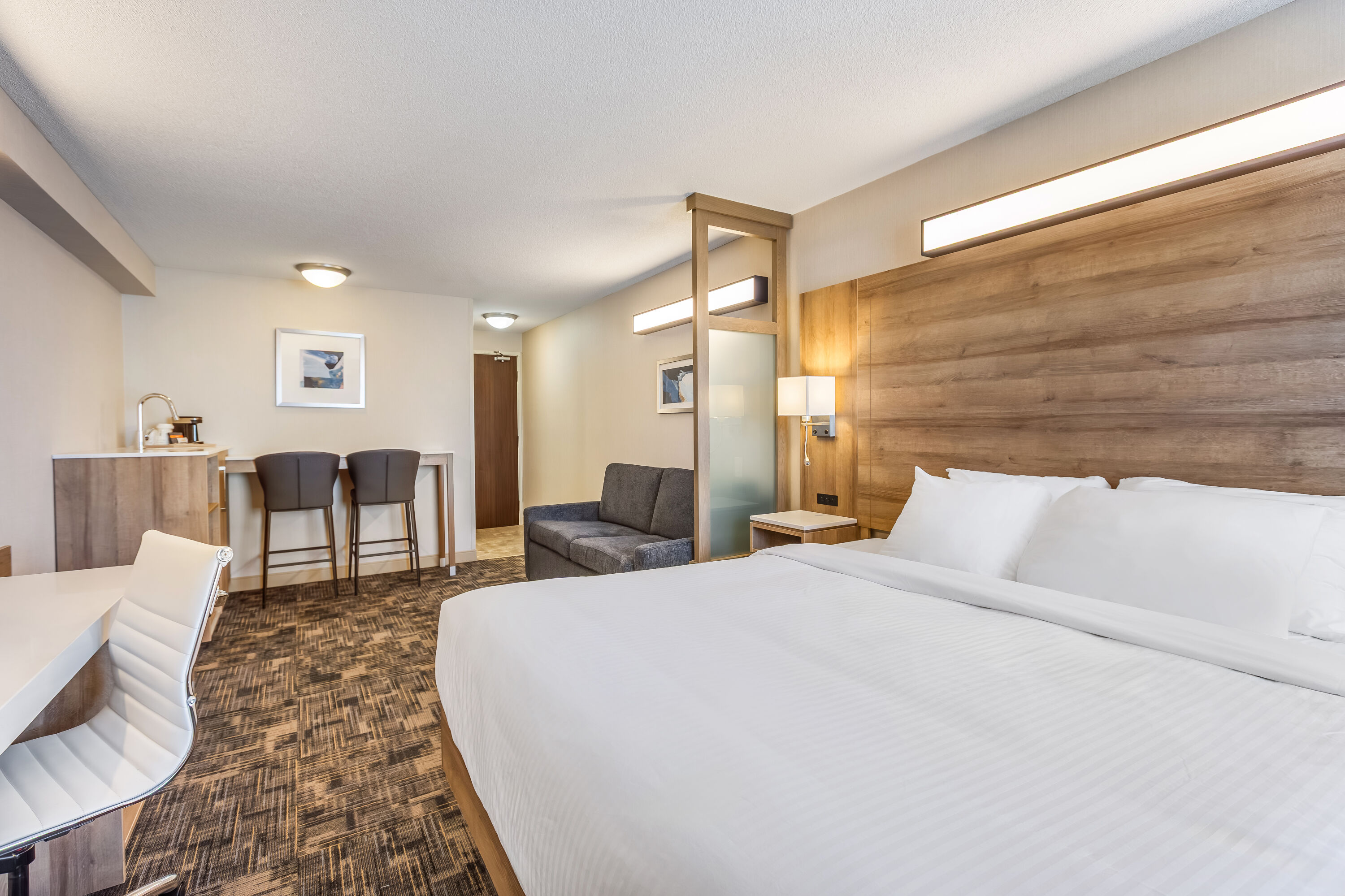 Microtel Inn & Suites by Wyndham Timmins suite in Timmins, Ontario