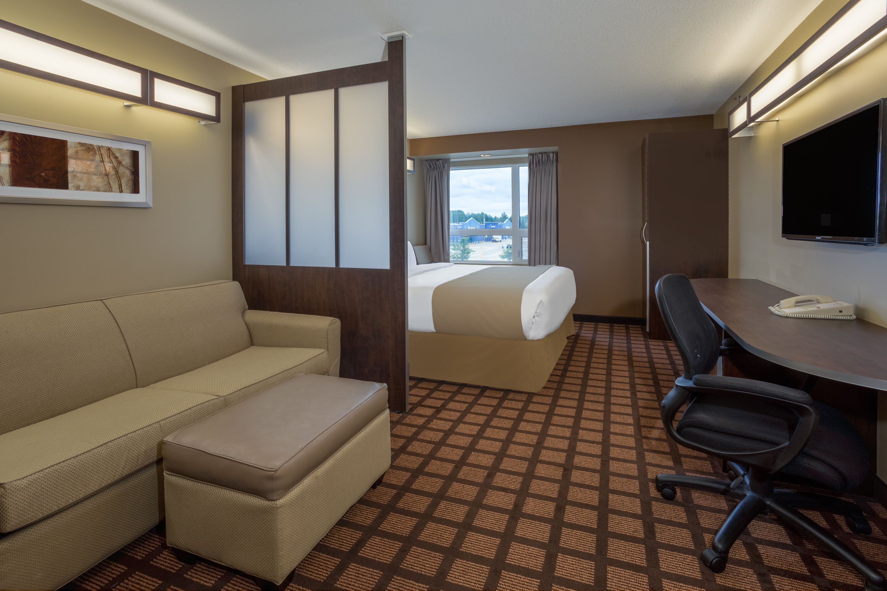 Microtel Inn & Suites by Wyndham Timmins suite in Timmins, Ontario