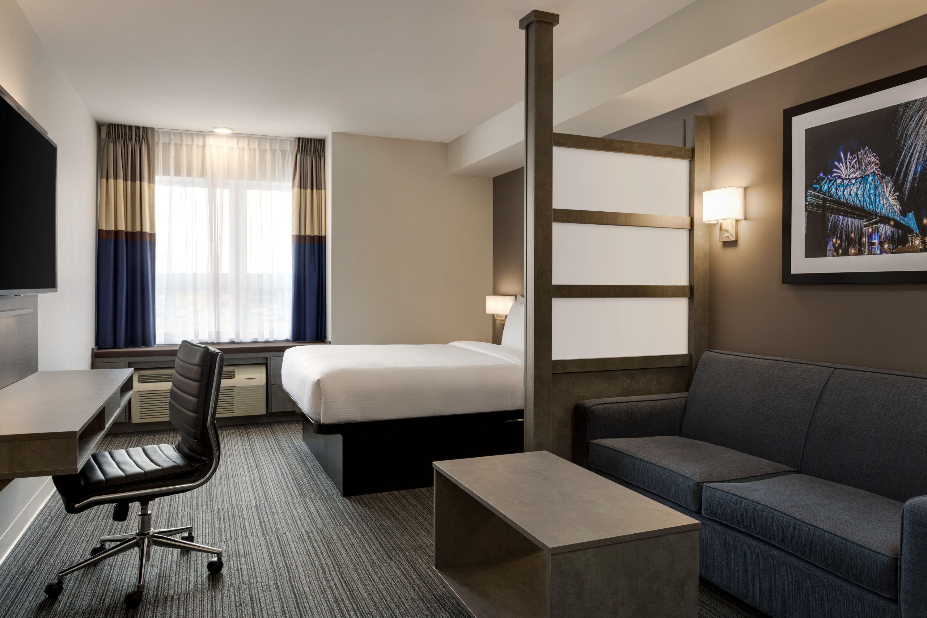 Microtel Inn & Suites by Wyndham Boisbriand suite in Boisbriand, Quebec