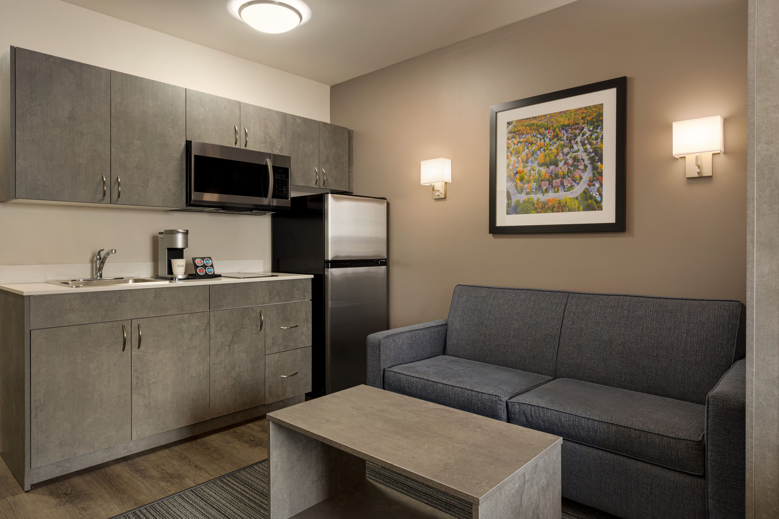 Microtel Inn & Suites by Wyndham Boisbriand suite in Boisbriand, Quebec