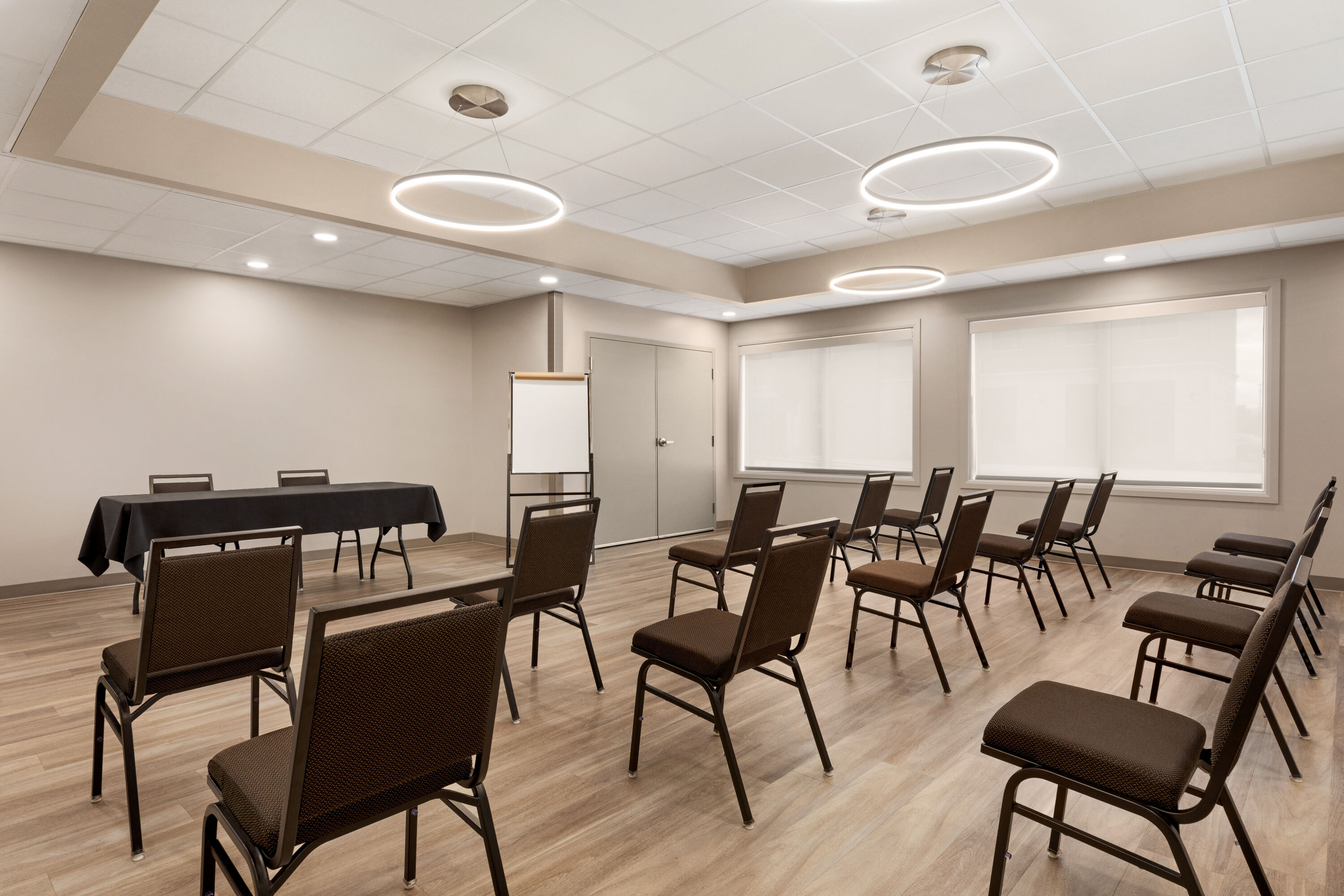 Theatre meeting room at Microtel Inn & Suites by Wyndham Lac-Megantic in Lac-Megantic, Quebec