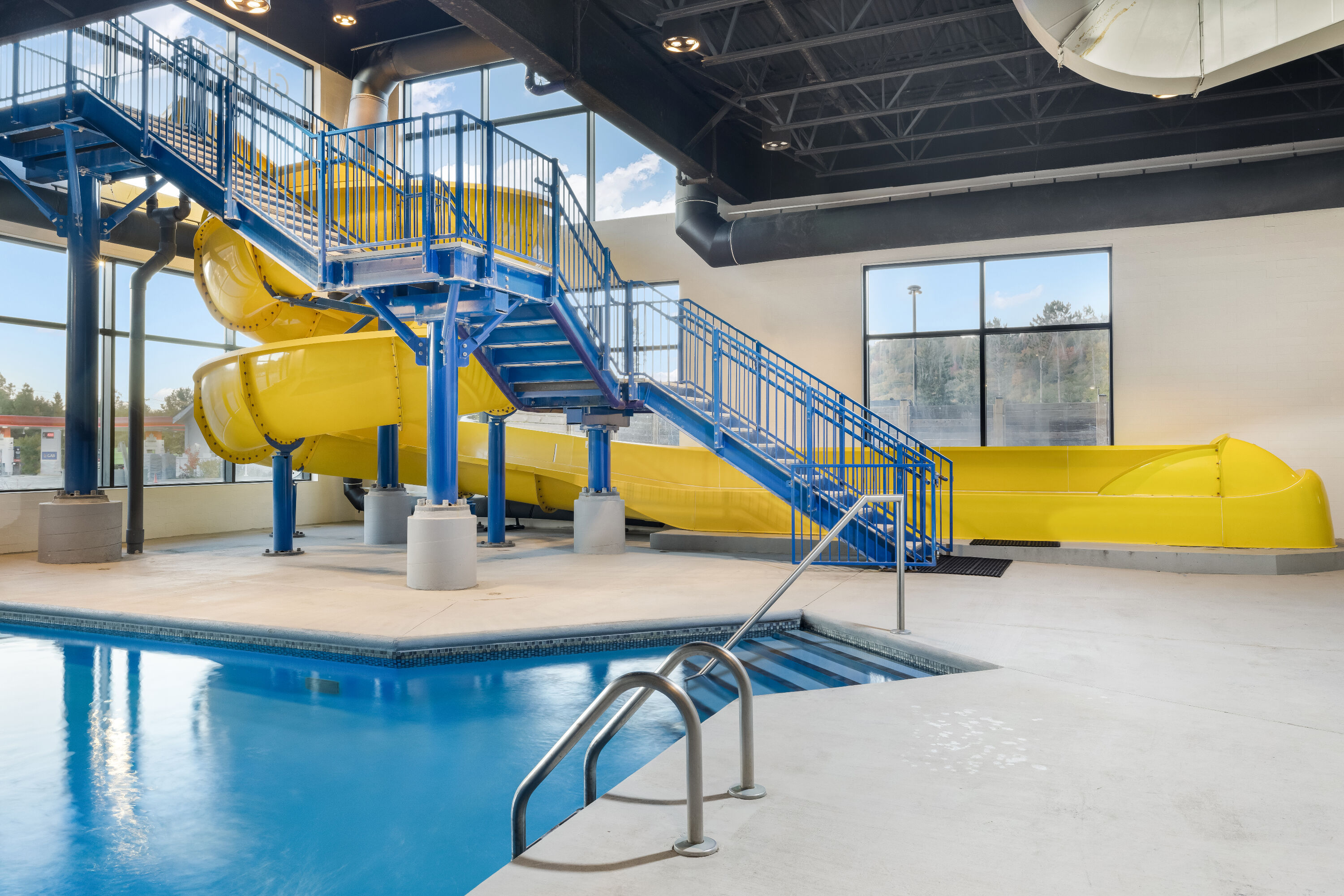 Indoor pool at the Microtel Inn & Suites by Wyndham Mont Tremblant in Mont-Tremblant, Quebec