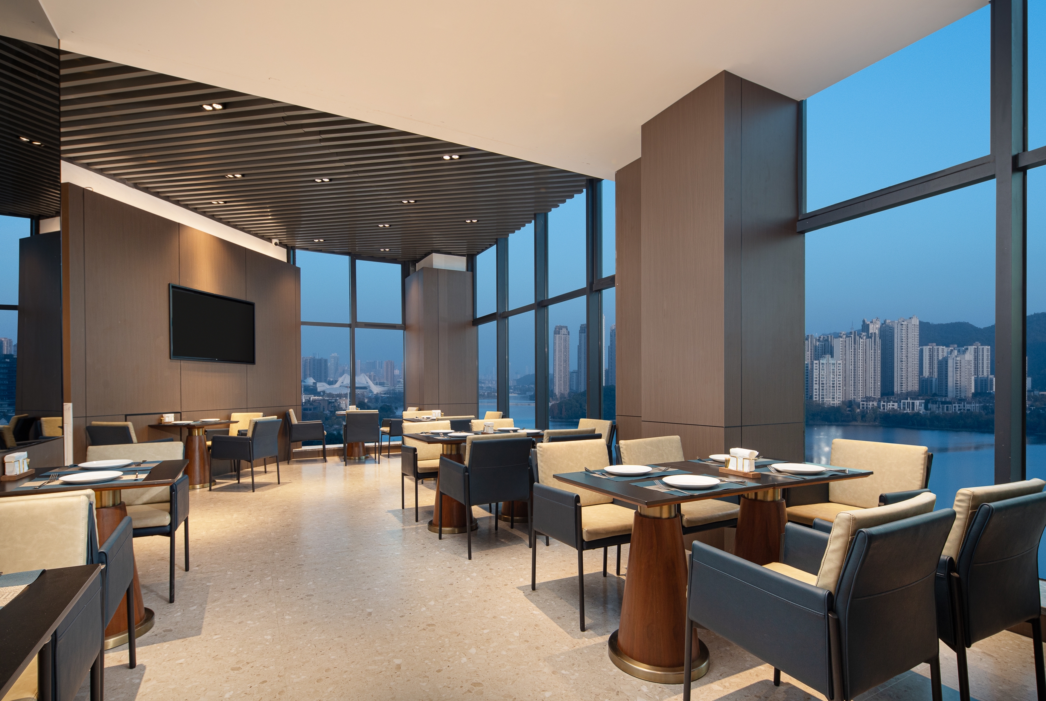 Microtel by Wyndham Changsha Meixi Lake restaurant in Changsha, Other than US/Canada