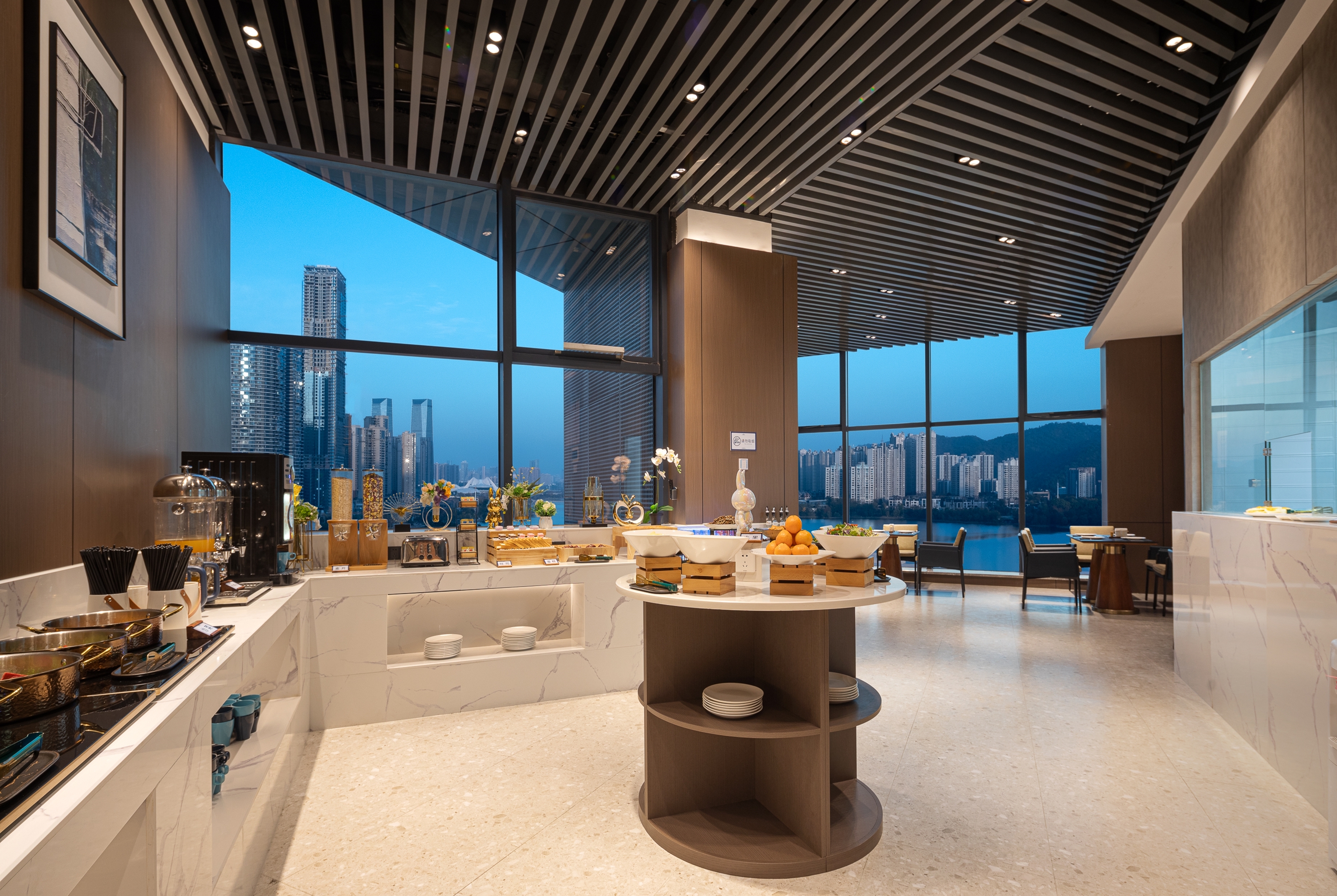 Microtel by Wyndham Changsha Meixi Lake restaurant in Changsha, Other than US/Canada