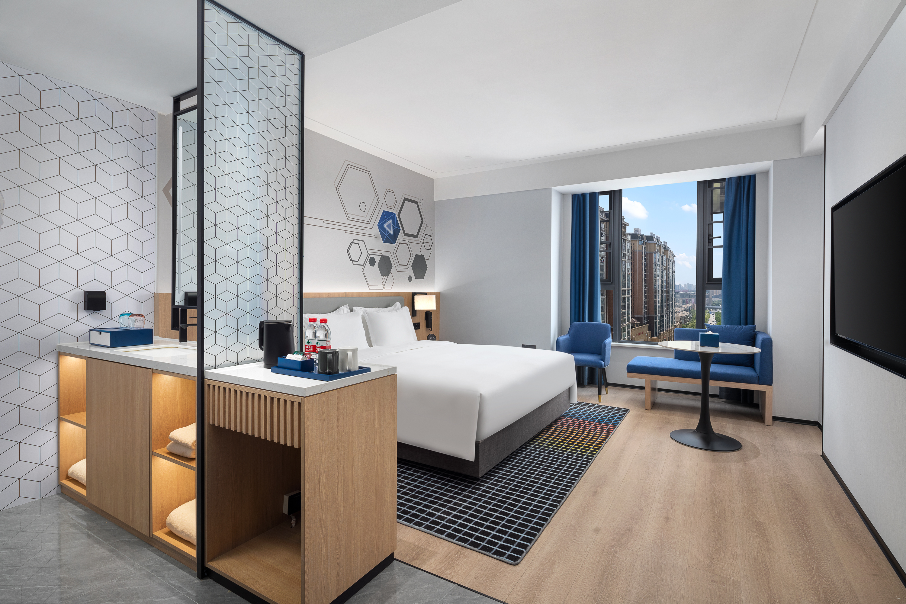 Guest room at the Microtel by Wyndham Changsha South Railway Station in Changsha, Other than US/Canada