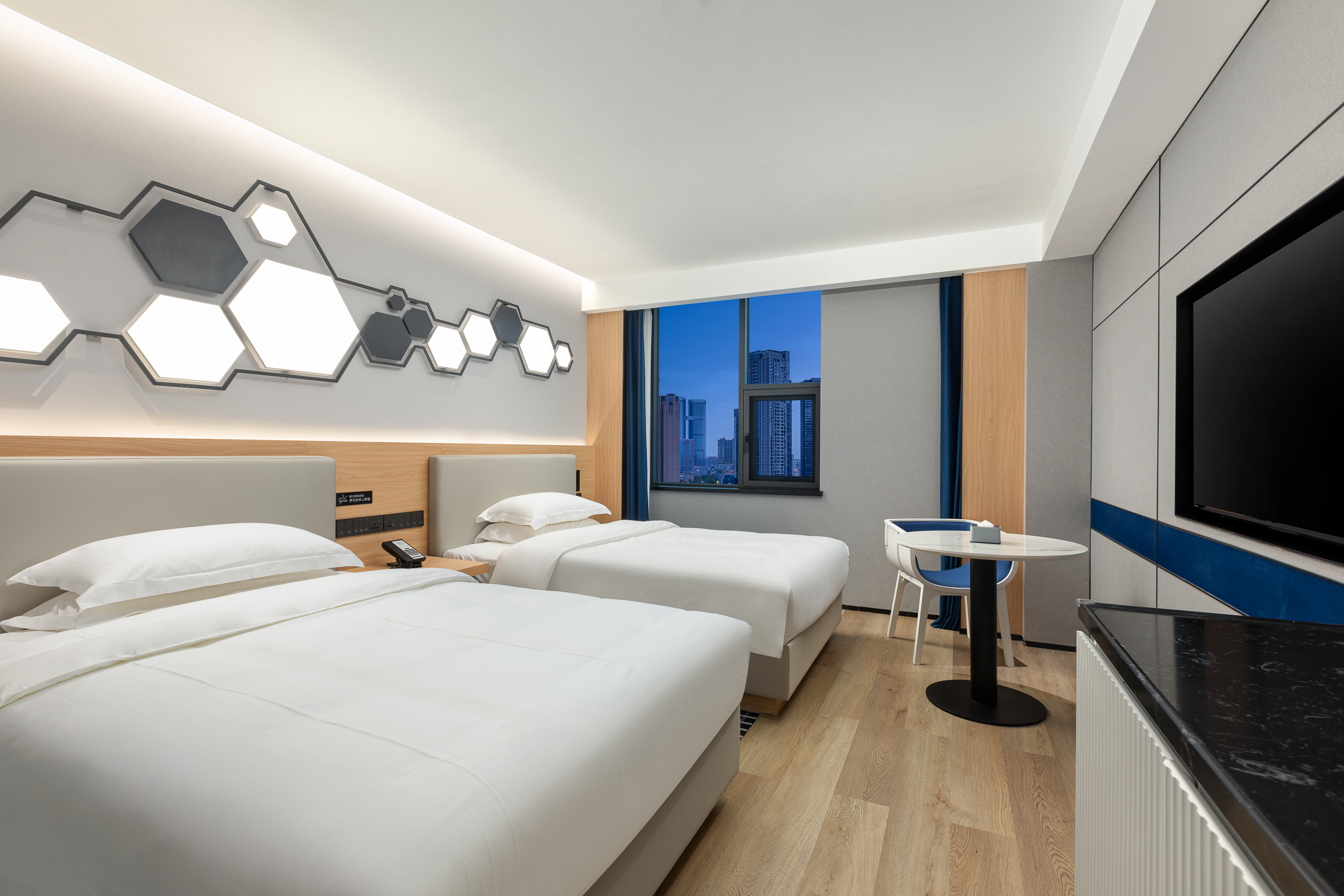 Guest room at the Microtel by Wyndham Chengdu Jinniu in Chengdu, Other than US/Canada