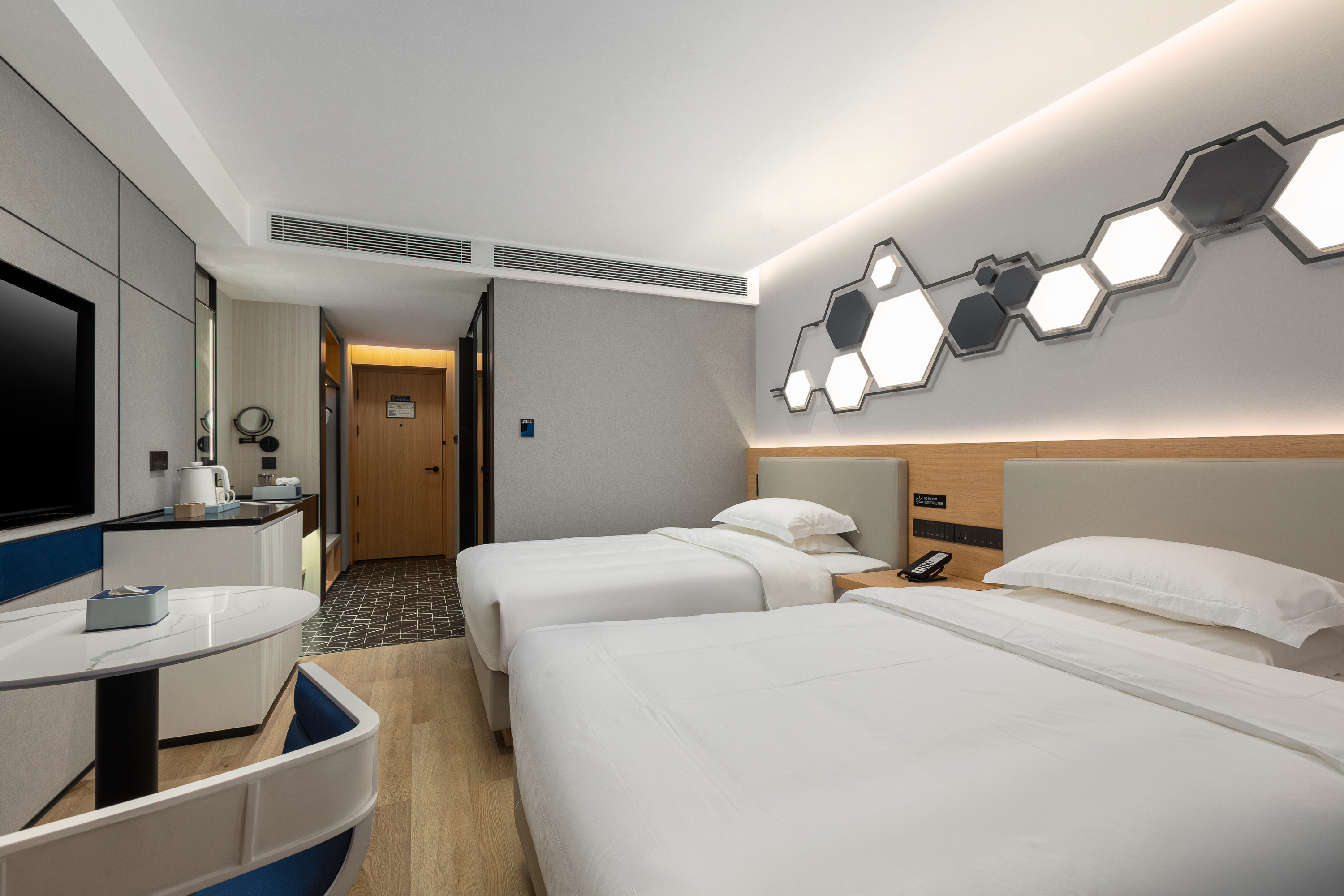Guest room at the Microtel by Wyndham Chengdu Jinniu in Chengdu, Other than US/Canada