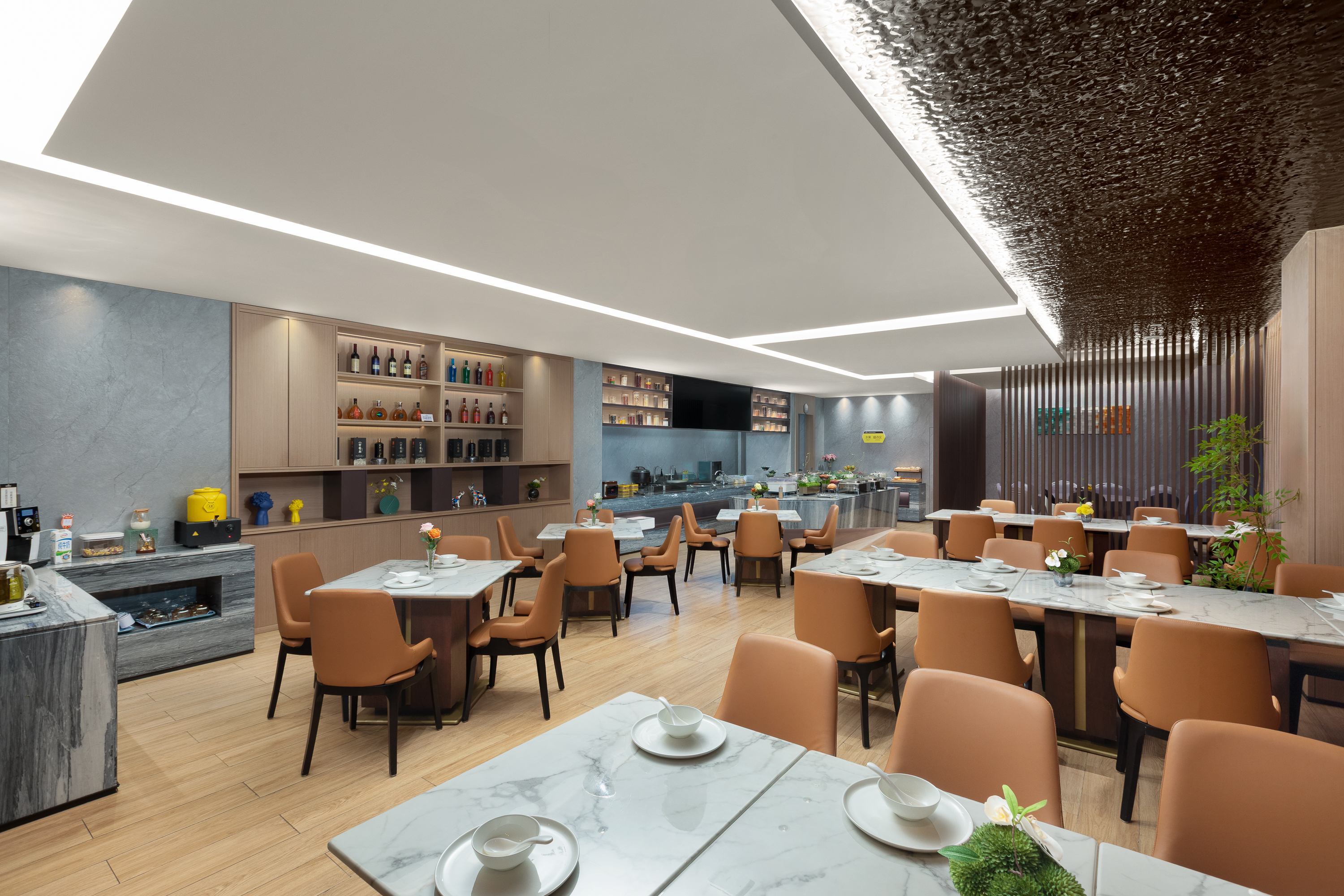 Microtel by Wyndham Enshi Jianshi restaurant in Enshi, Other than US/Canada