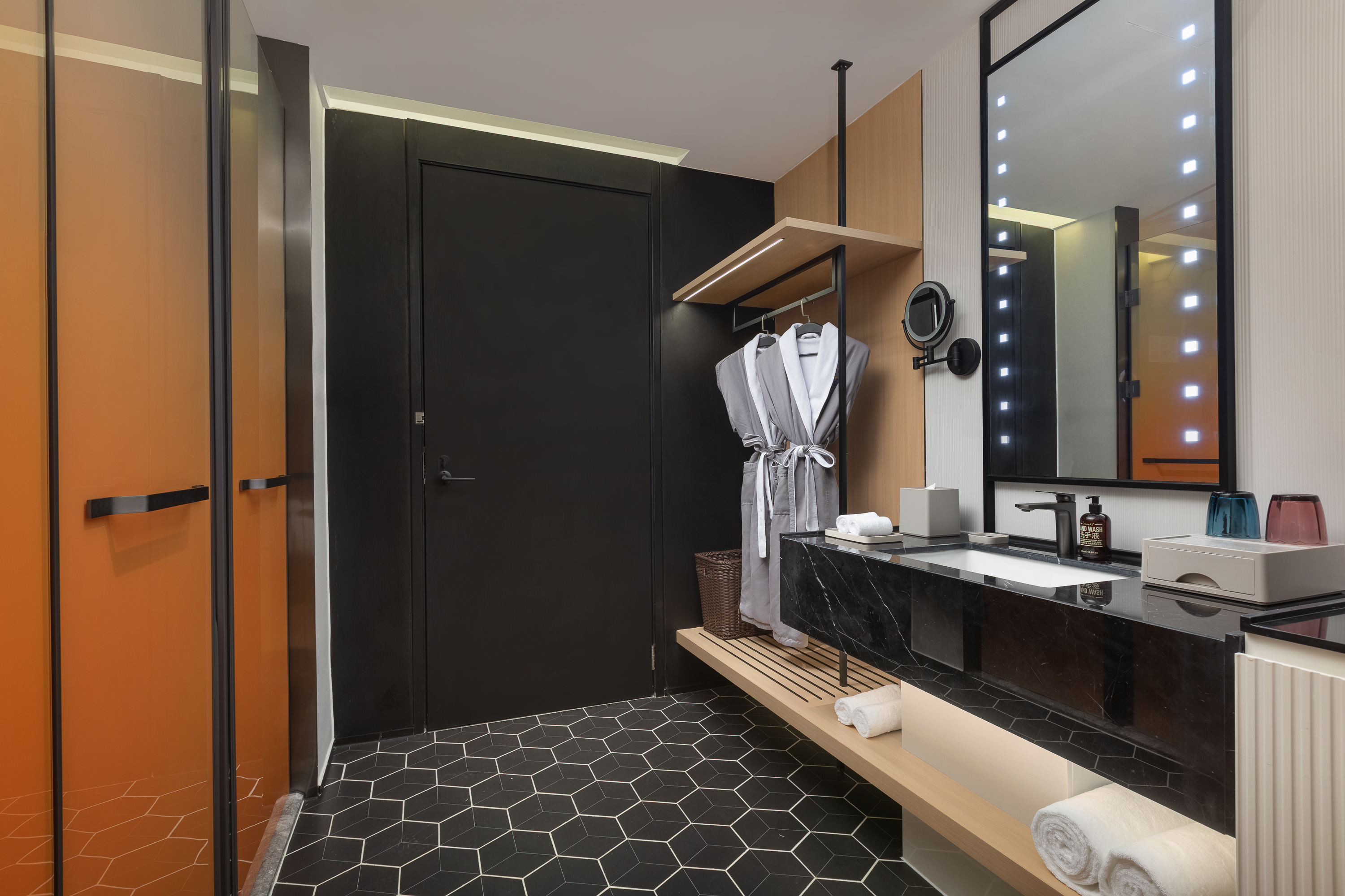 Guest room bath at the Microtel by Wyndham Haikou Meilan International Airport in Haikou City, Other than US/Canada