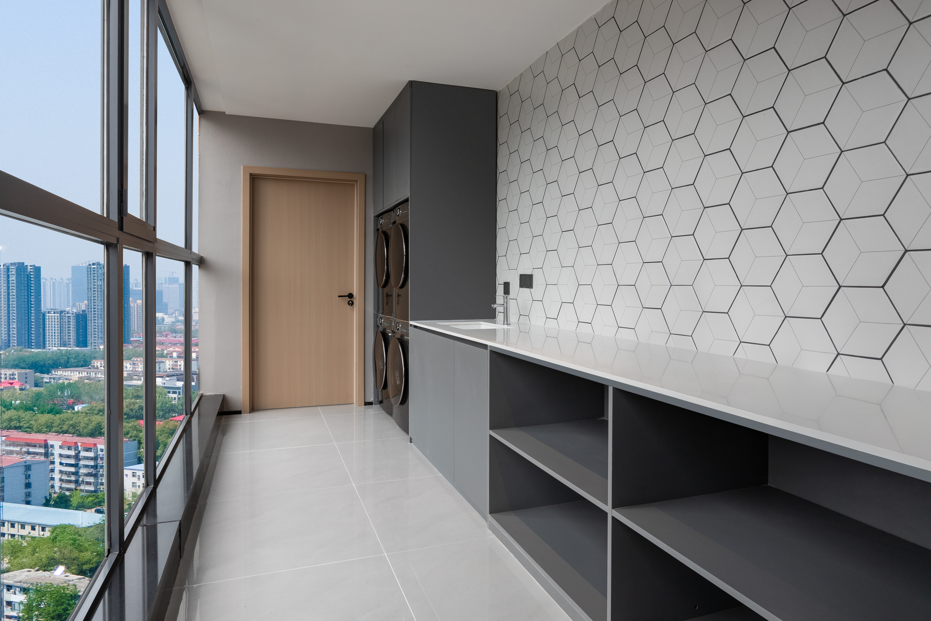 Laundry facilities at Microtel by Wyndham Handan New Century in Handan, Other than US/Canada