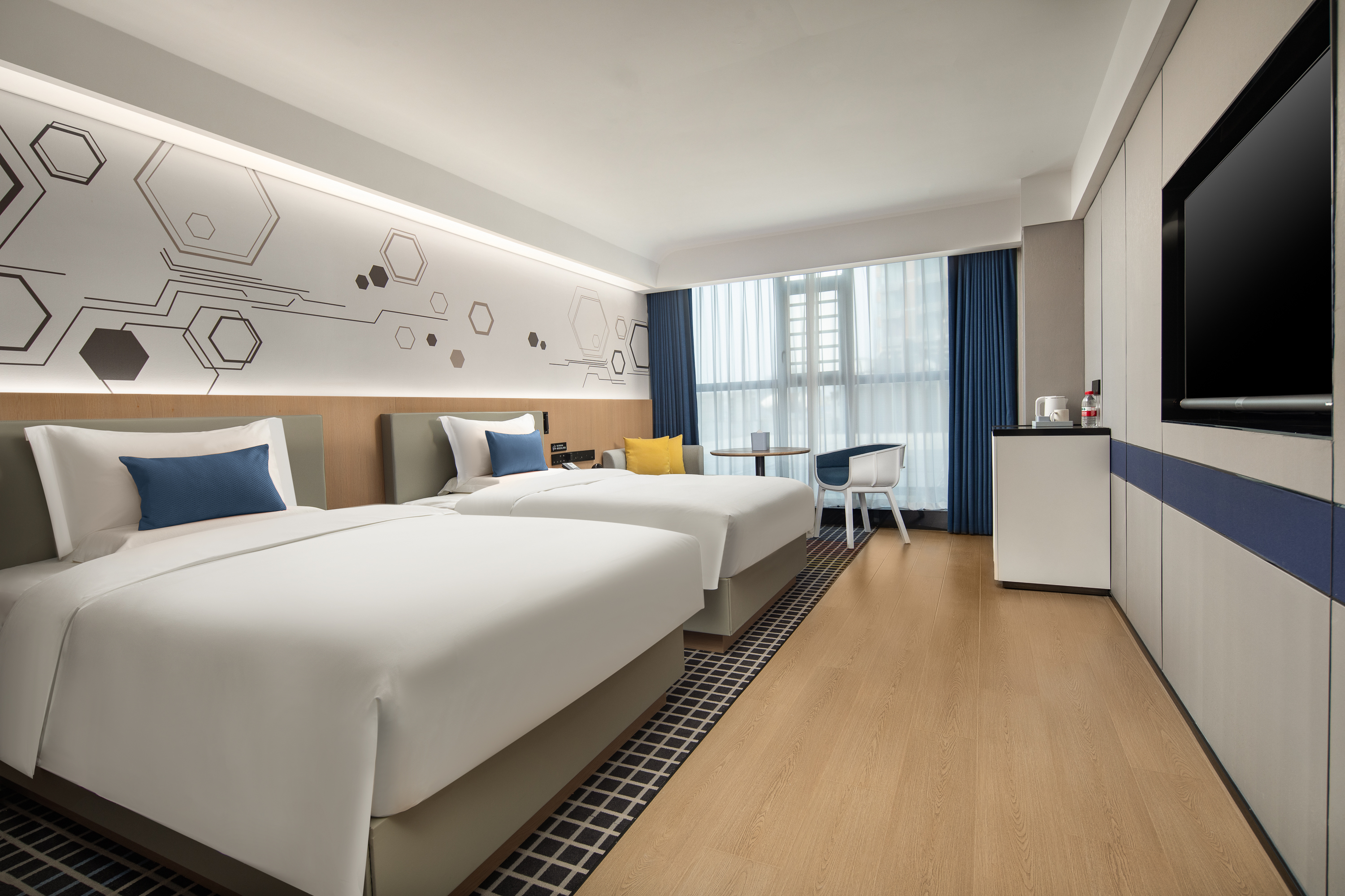 Guest room at the Microtel by Wyndham Handan New Century in Handan, Other than US/Canada