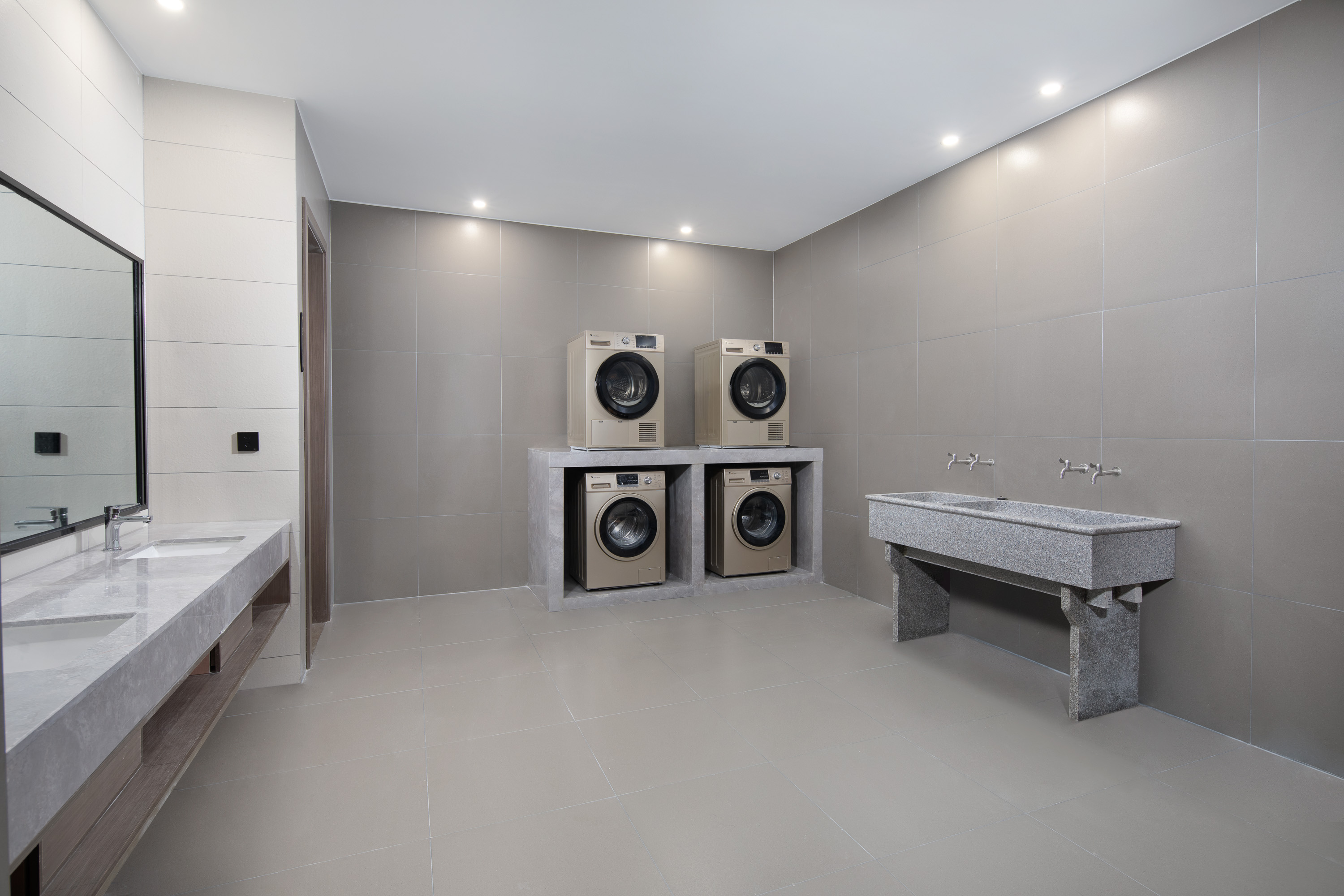 Laundry facilities at Microtel by Wyndham Huangshan Tangkou in Huangshan, Other than US/Canada