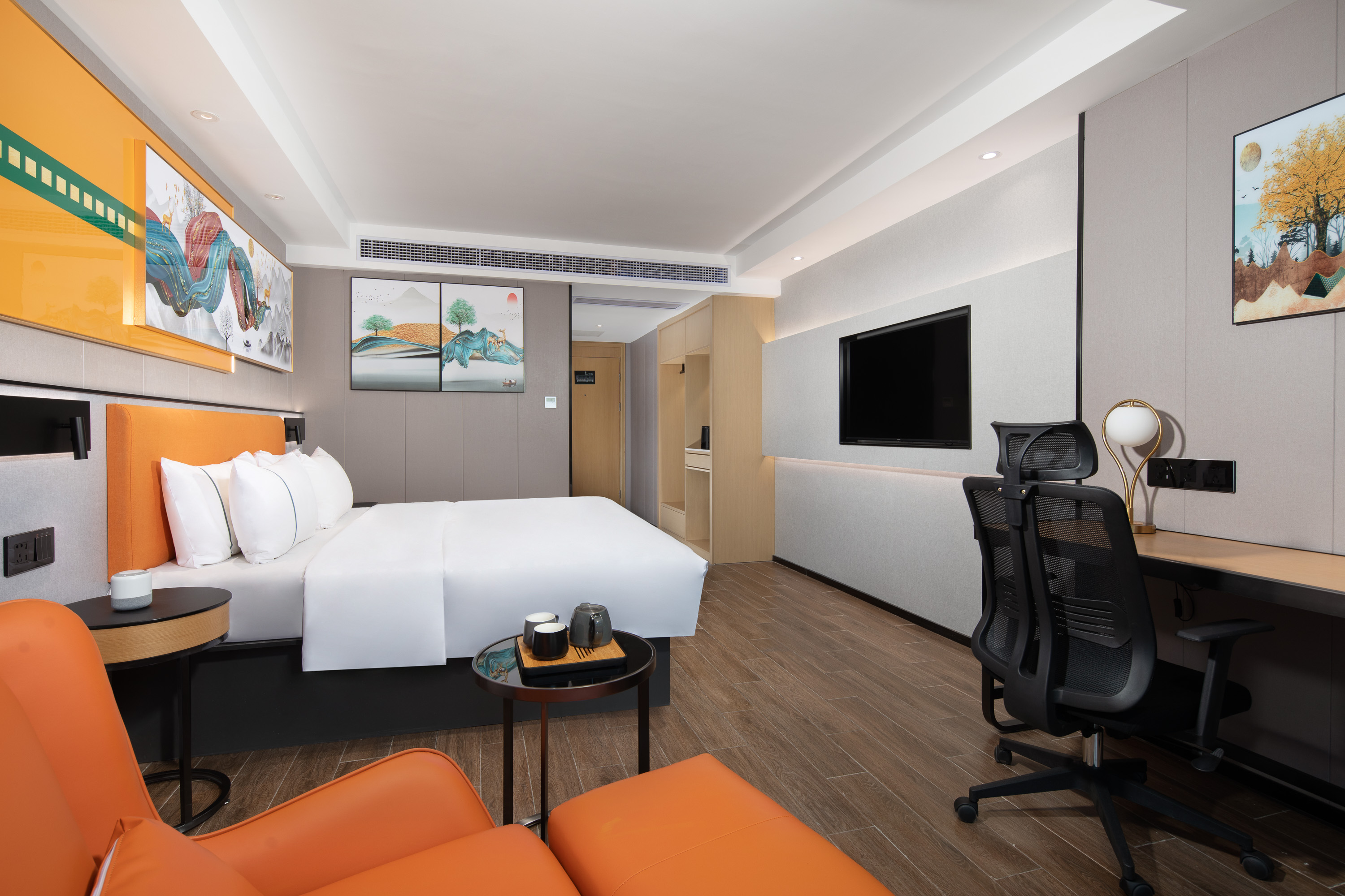 Guest room at the Microtel by Wyndham Huangshan Tangkou in Huangshan, Other than US/Canada