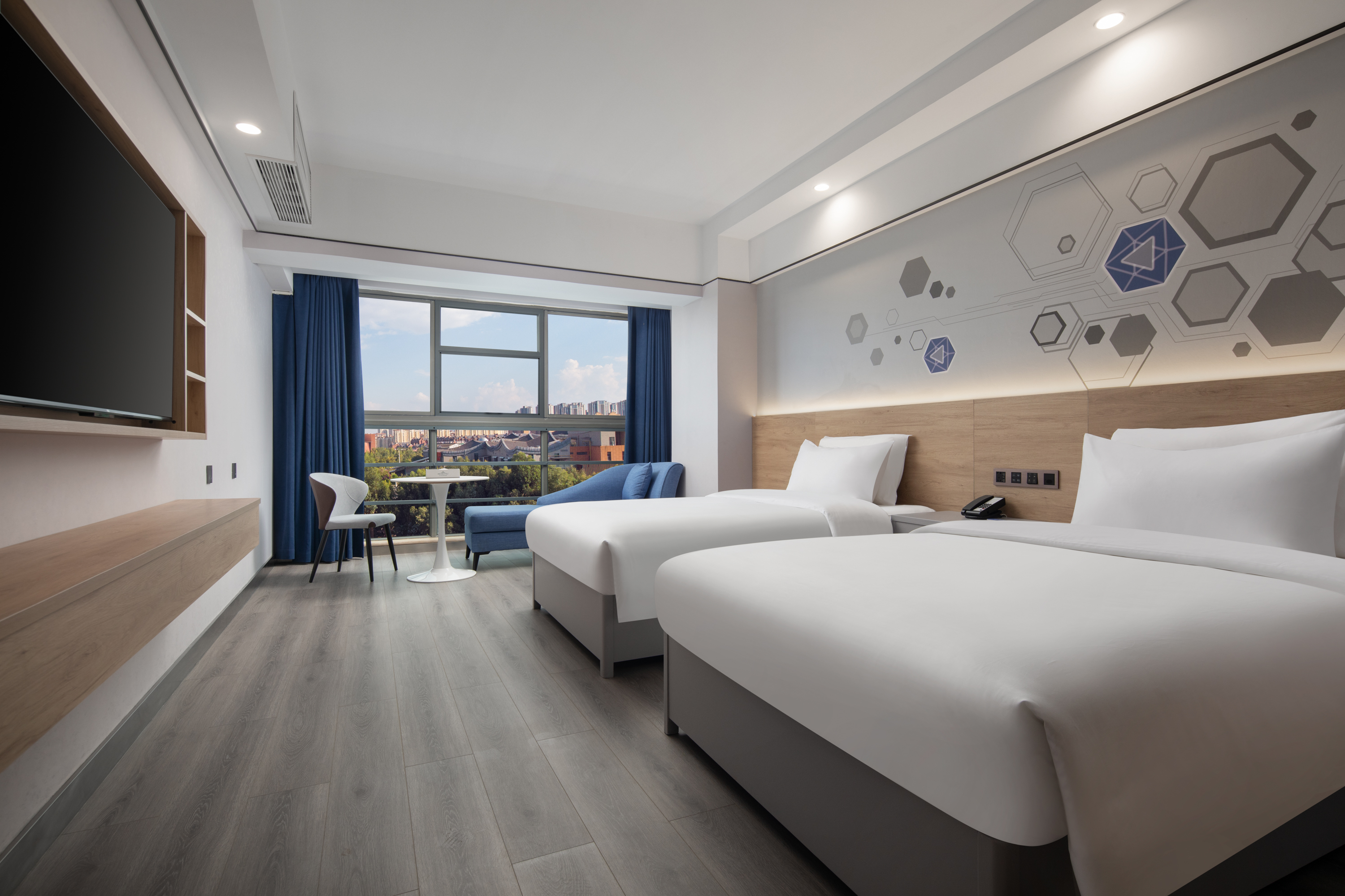 Guest room at the Microtel by Wyndham Kunming Guandu in Kunming, Other than US/Canada
