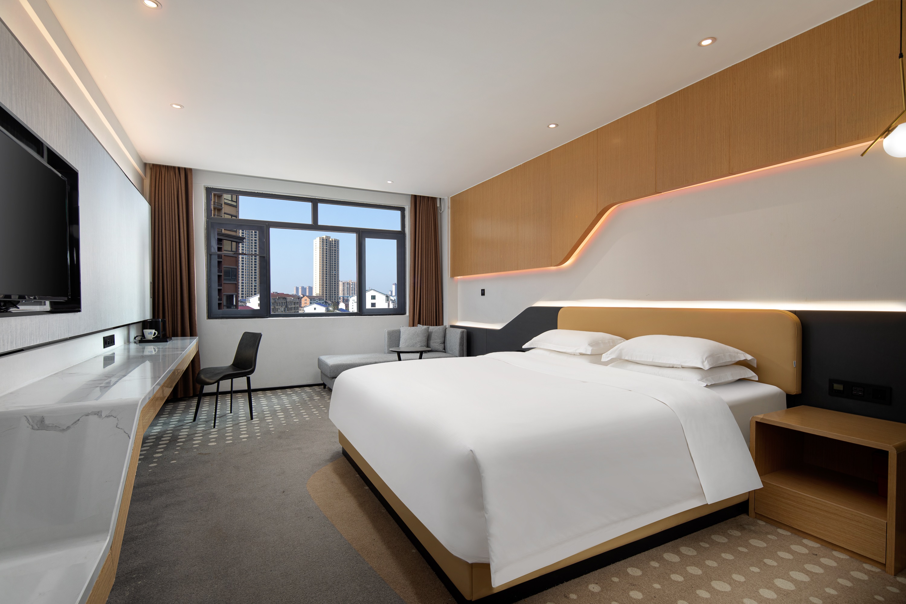 Guest room at the Microtel by Wyndham Miluo Downtown in Miluo, Other than US/Canada