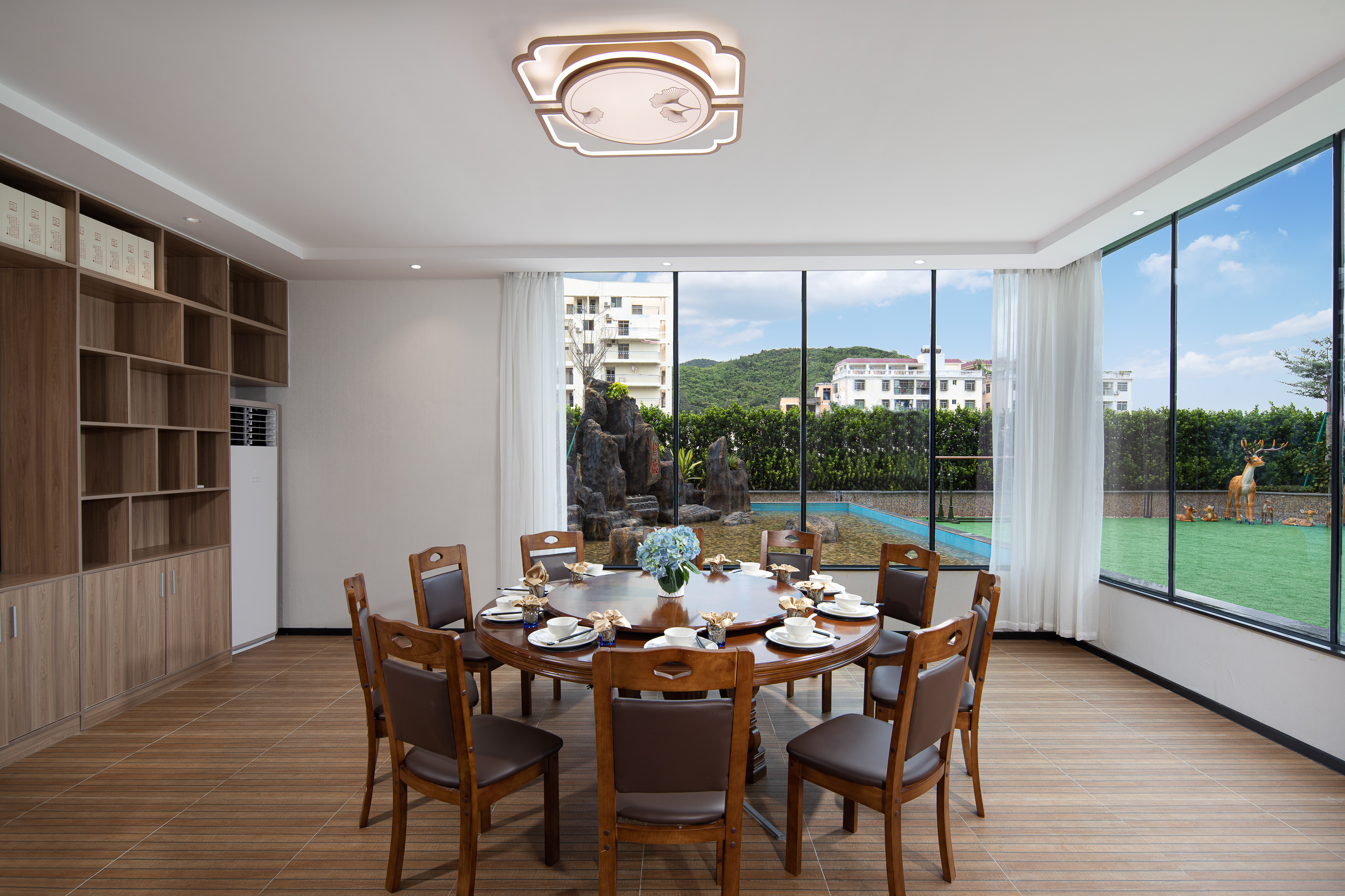 Microtel by Wyndham Sanya Dadonghai restaurant in Sanya, Other than US/Canada