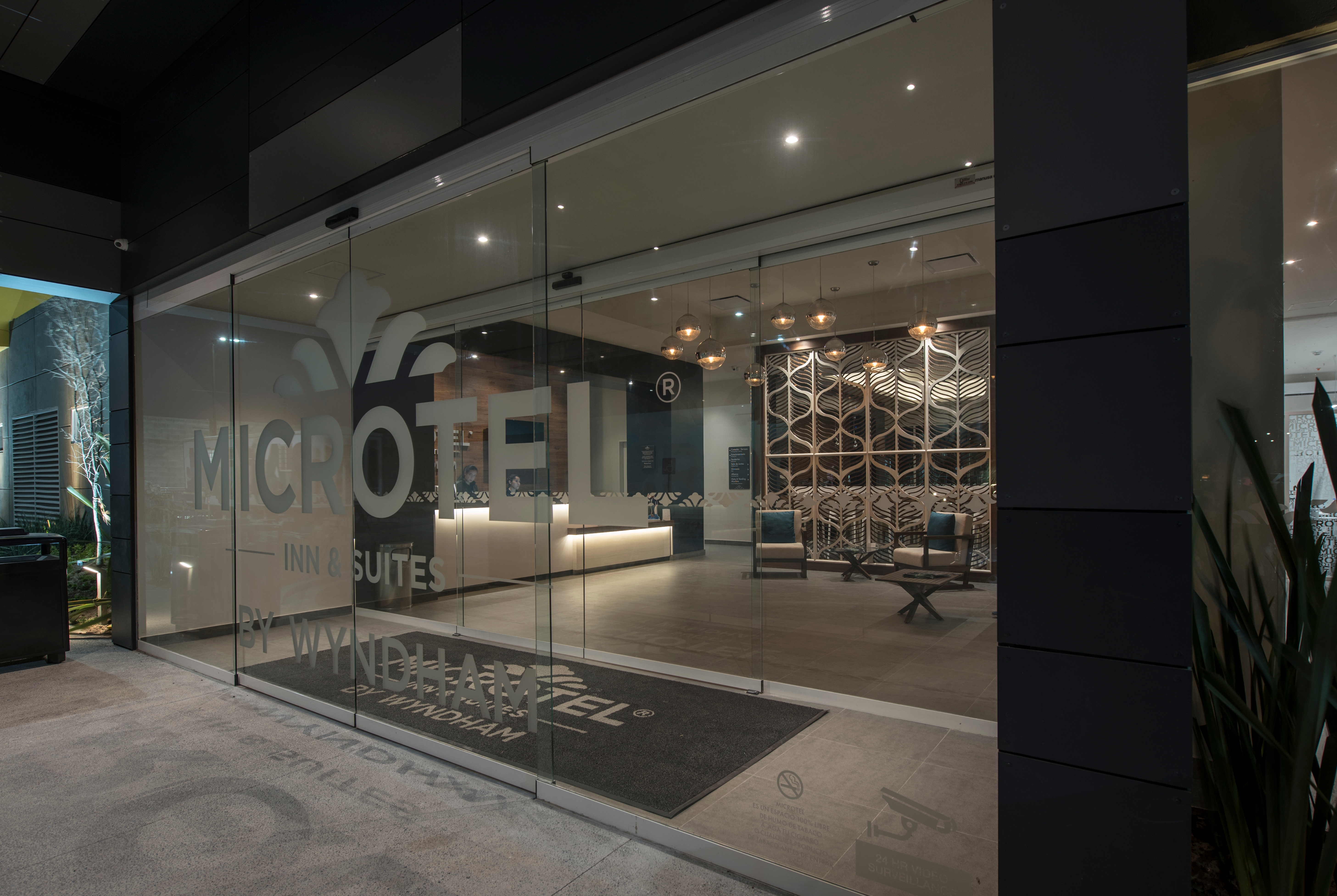 Microtel Inn Amp Suites By Wyndham Irapuato Hoteles En