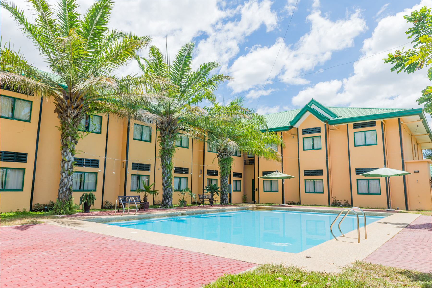 Exterior of Microtel by Wyndham Cabanatuan hotel in Cabanatuan City, Other than US/Canada