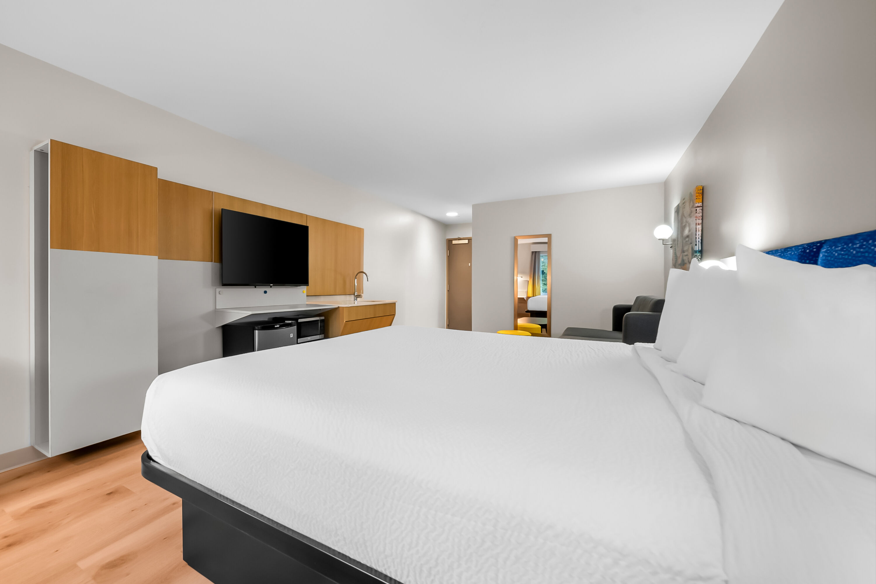 Microtel Inn & Suites by Wyndham Prattville Montgomery suite in Prattville, Alabama