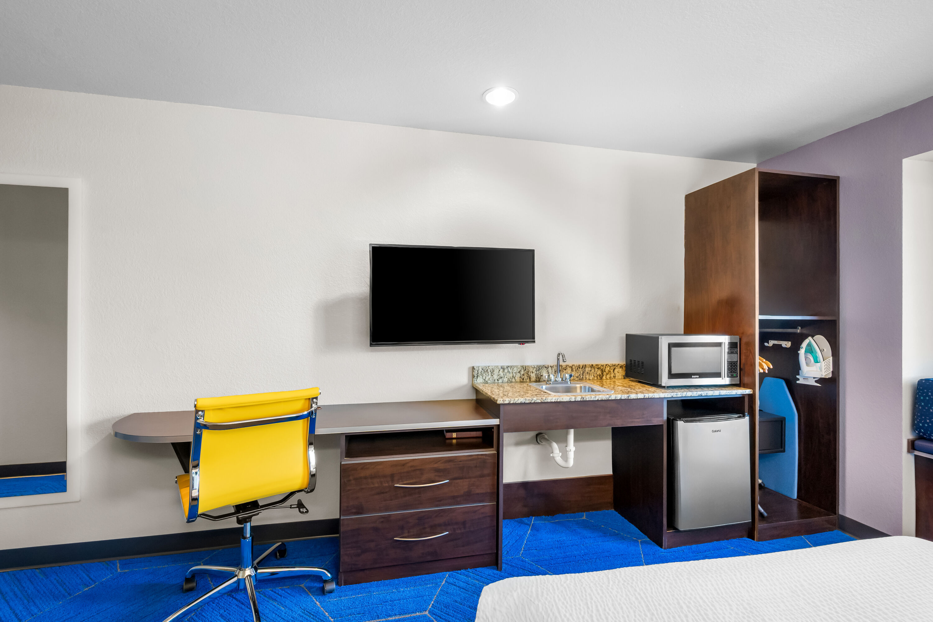 Microtel Inn & Suites by Wyndham Conway suite in Conway, Arkansas