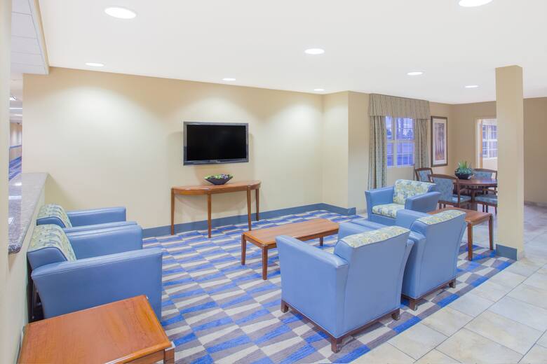Microtel Inn & Suites by Wyndham Yuma hotel lobby in Yuma, Arizona