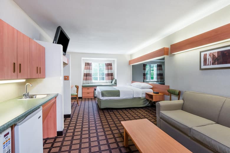 Microtel Inn & Suites by Wyndham Uncasville suite in Uncasville, Connecticut