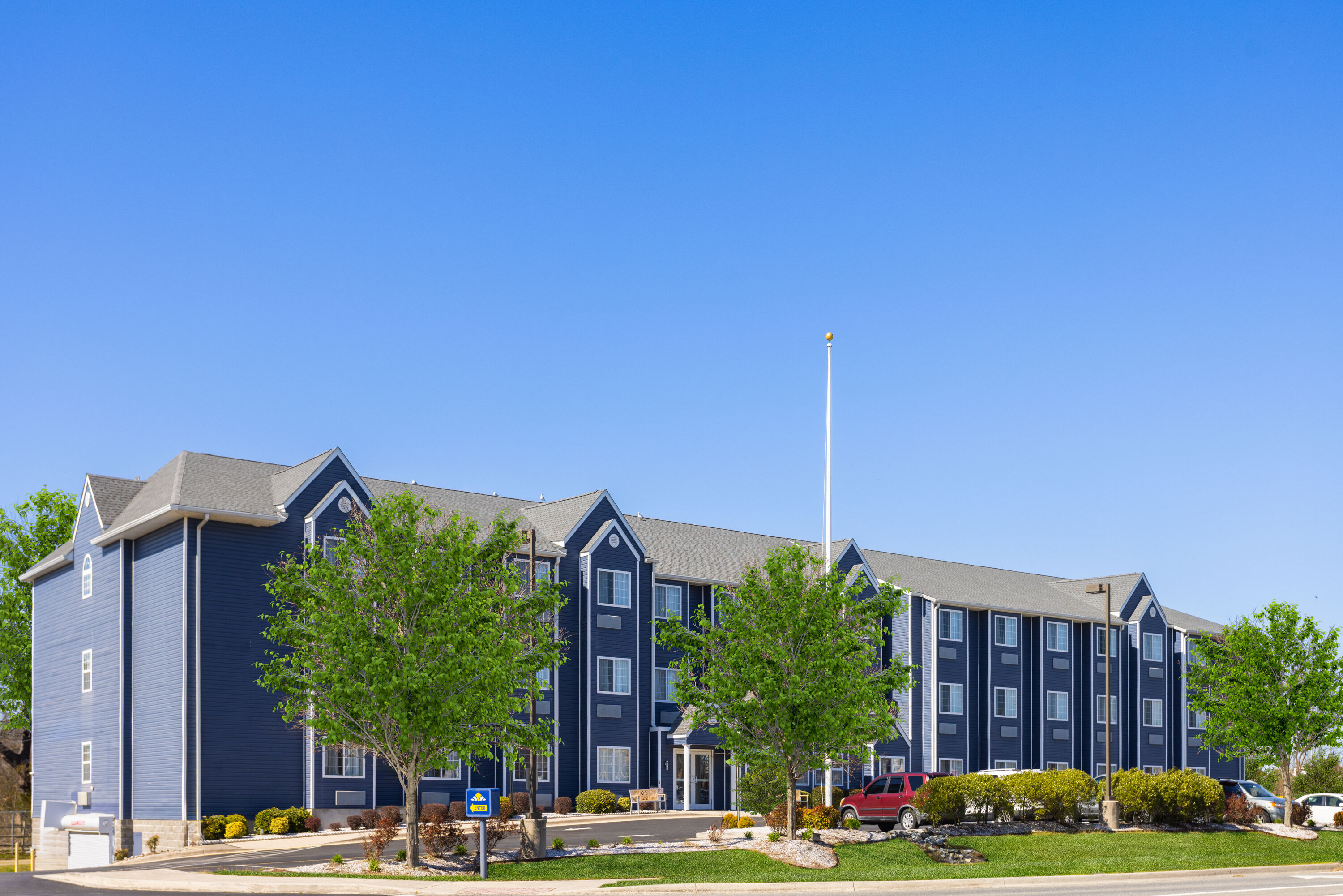 Exterior Day Image of Microtel Inn & Suites by Wyndham Dover hotel in Dover, Delaware