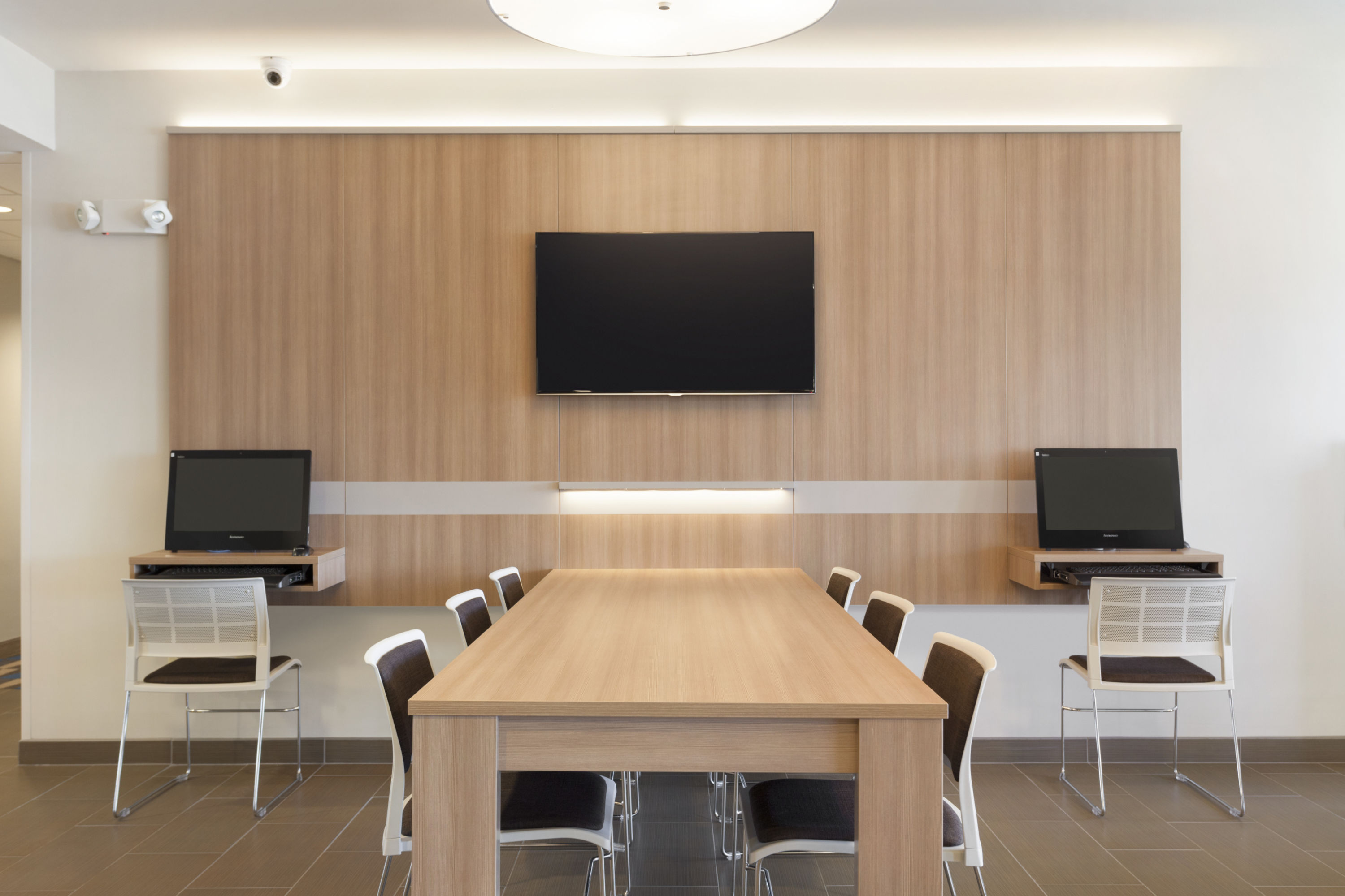 Microtel Inn & Suites by Wyndham Georgetown Delaware Beaches business center in Georgetown, Delaware