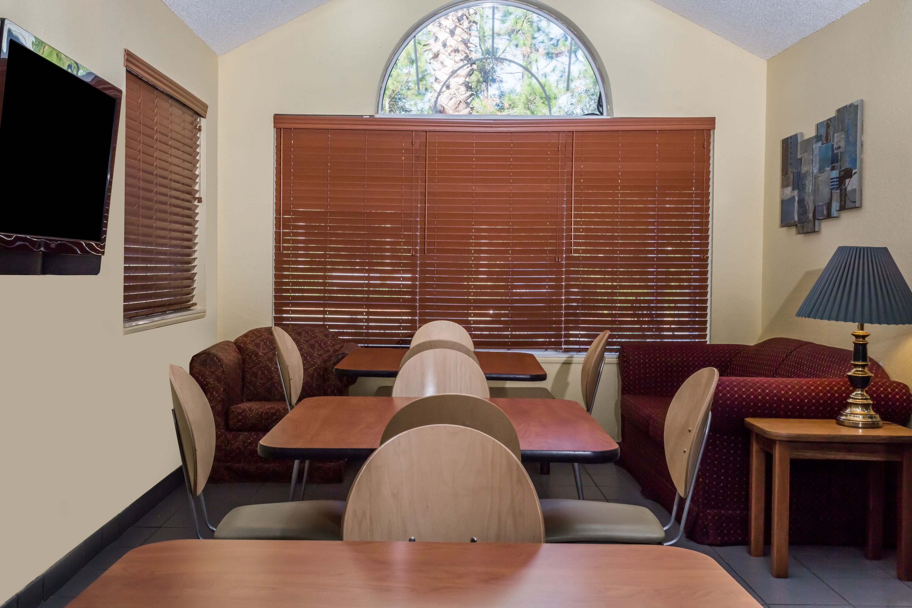 Microtel Inn Suites Wyndham Tallahassee Tallahassee  Hotels