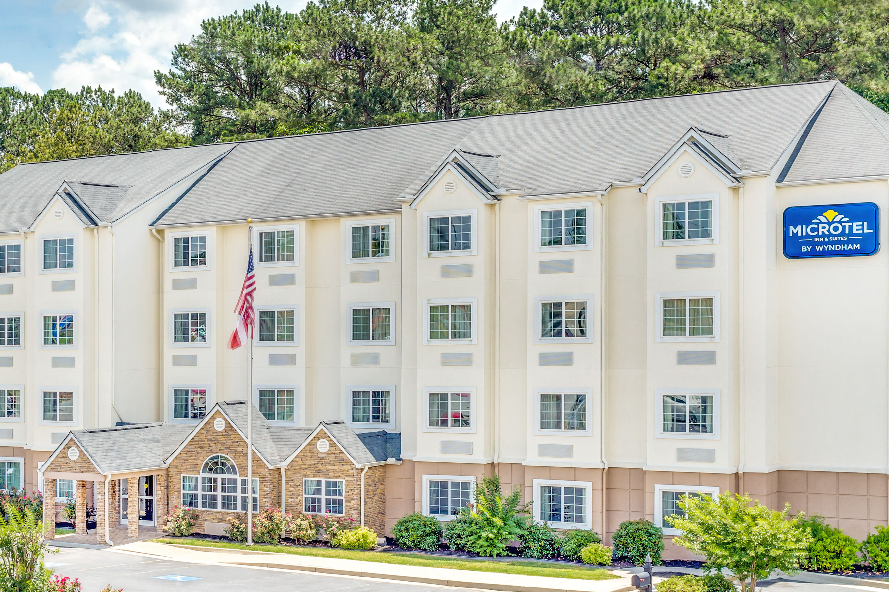 Microtel Inn & Suites by Wyndham Bremen Bremen, GA Hotels