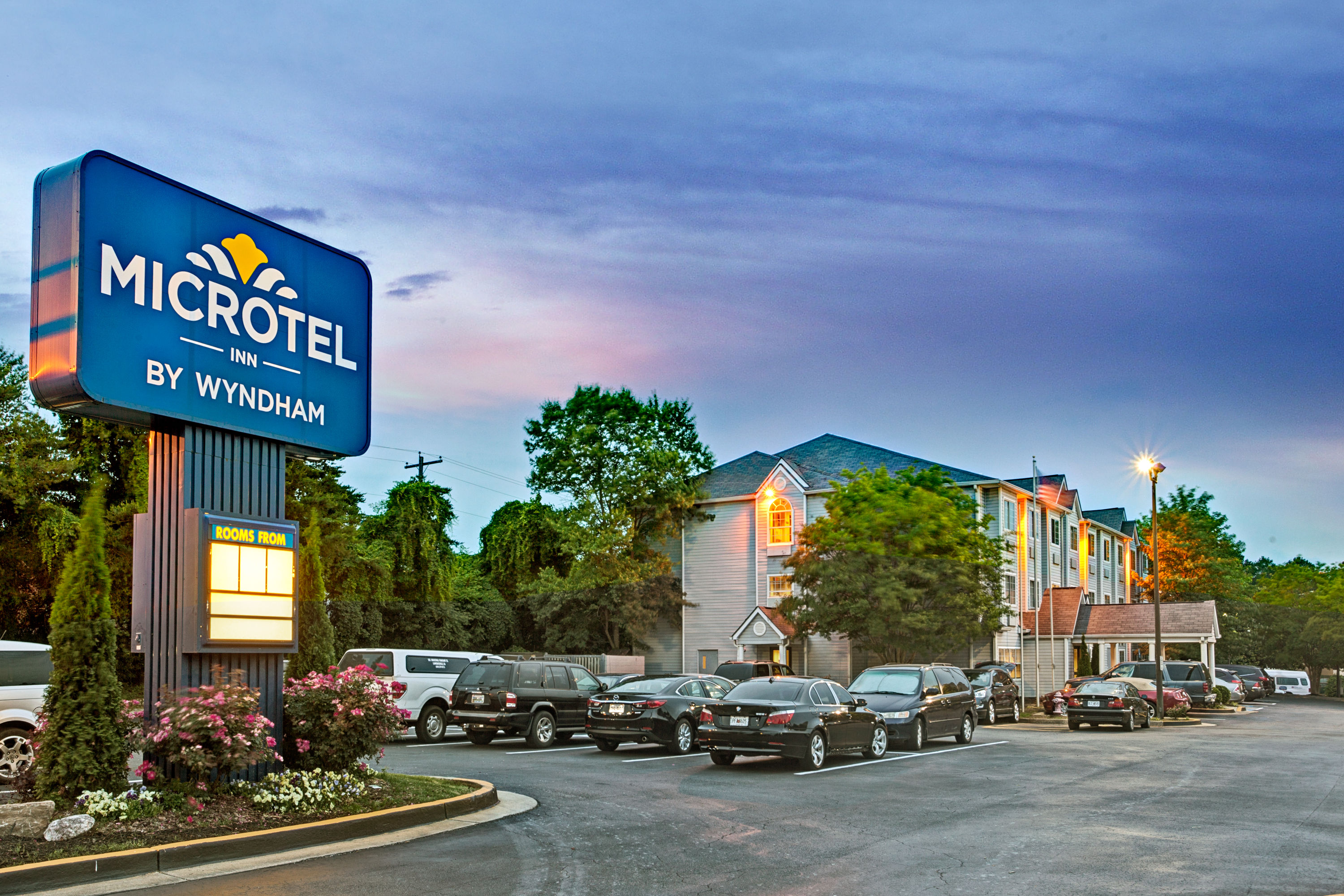 Exterior of Microtel Inn & Suites by Wyndham Atlanta Airport hotel in College Park, Georgia