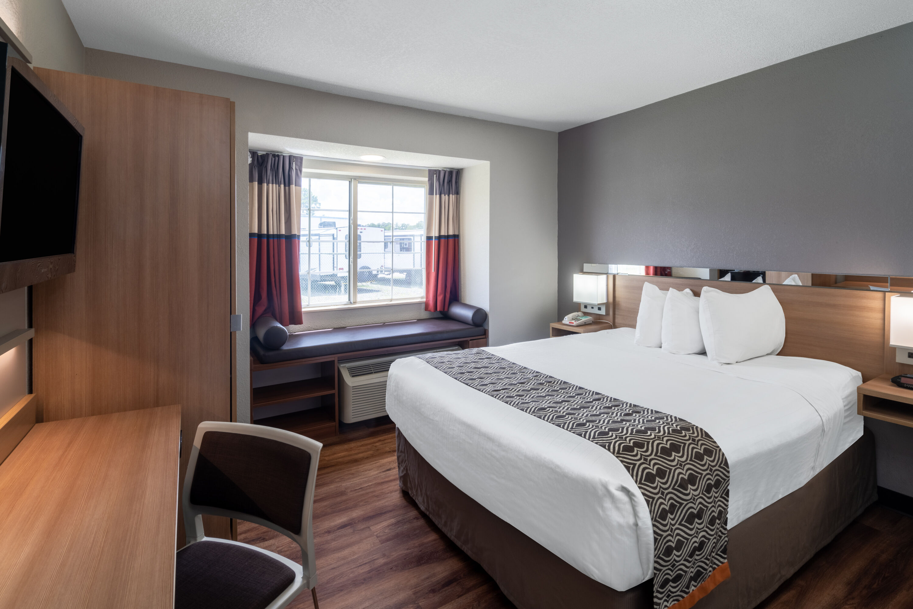 Guest room at the Microtel Inn & Suites by Wyndham Pooler/Savannah in Pooler, Georgia