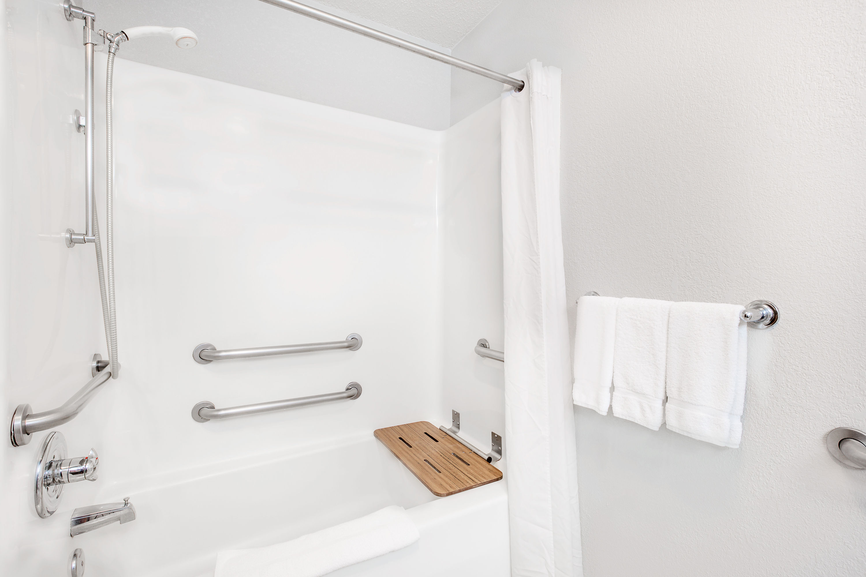 Microtel Inn Amp Suites By Wyndham Ames Ames Ia Hotels
