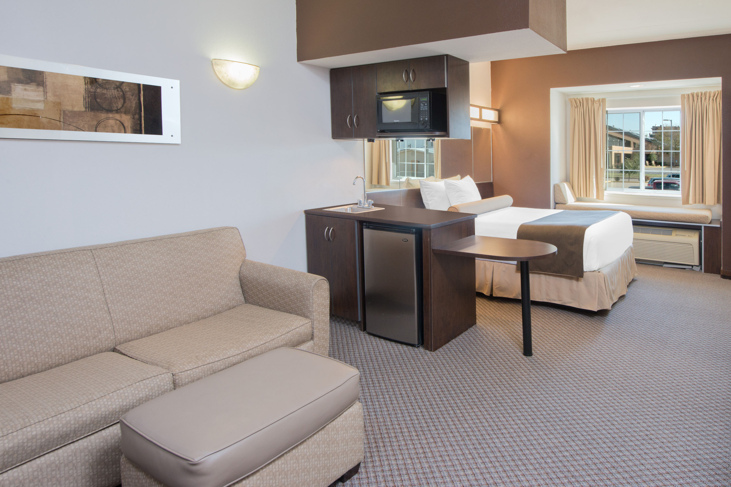 Microtel Inn & Suites by Wyndham Quincy Quincy, IL Hotels