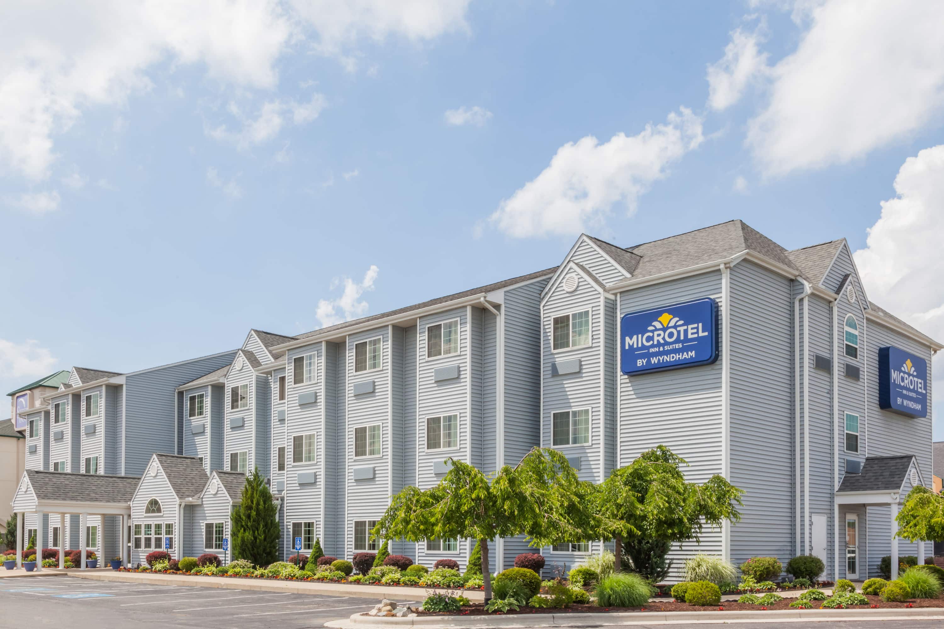 Microtel Inn Suites By Wyndham Elkhart Hotels In 46514