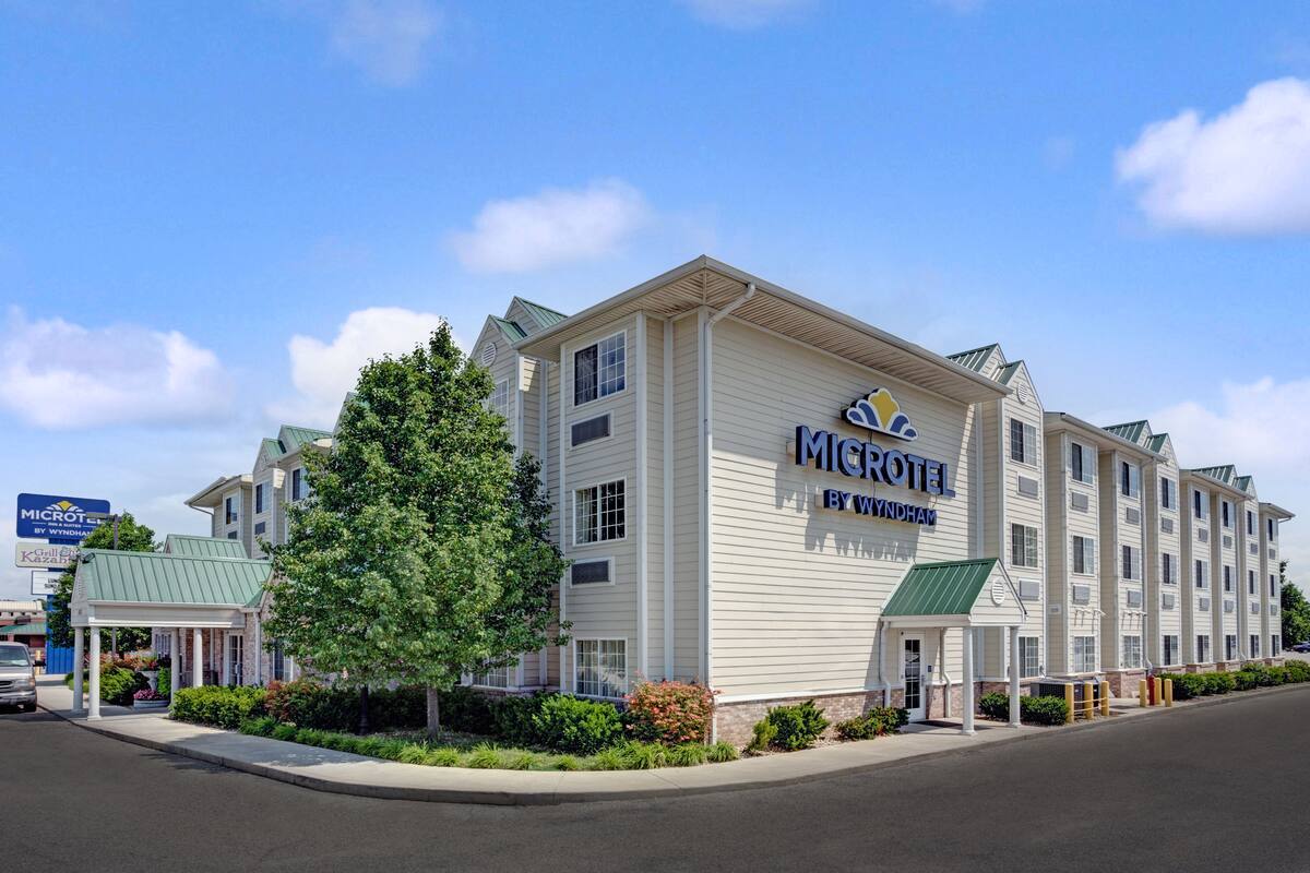 Microtel Inn Suites By Wyndham Indianapolis Airport Exterior Of Microtel Inn Suites By Wyndham Indianapolis Airport Hotel In Indiana