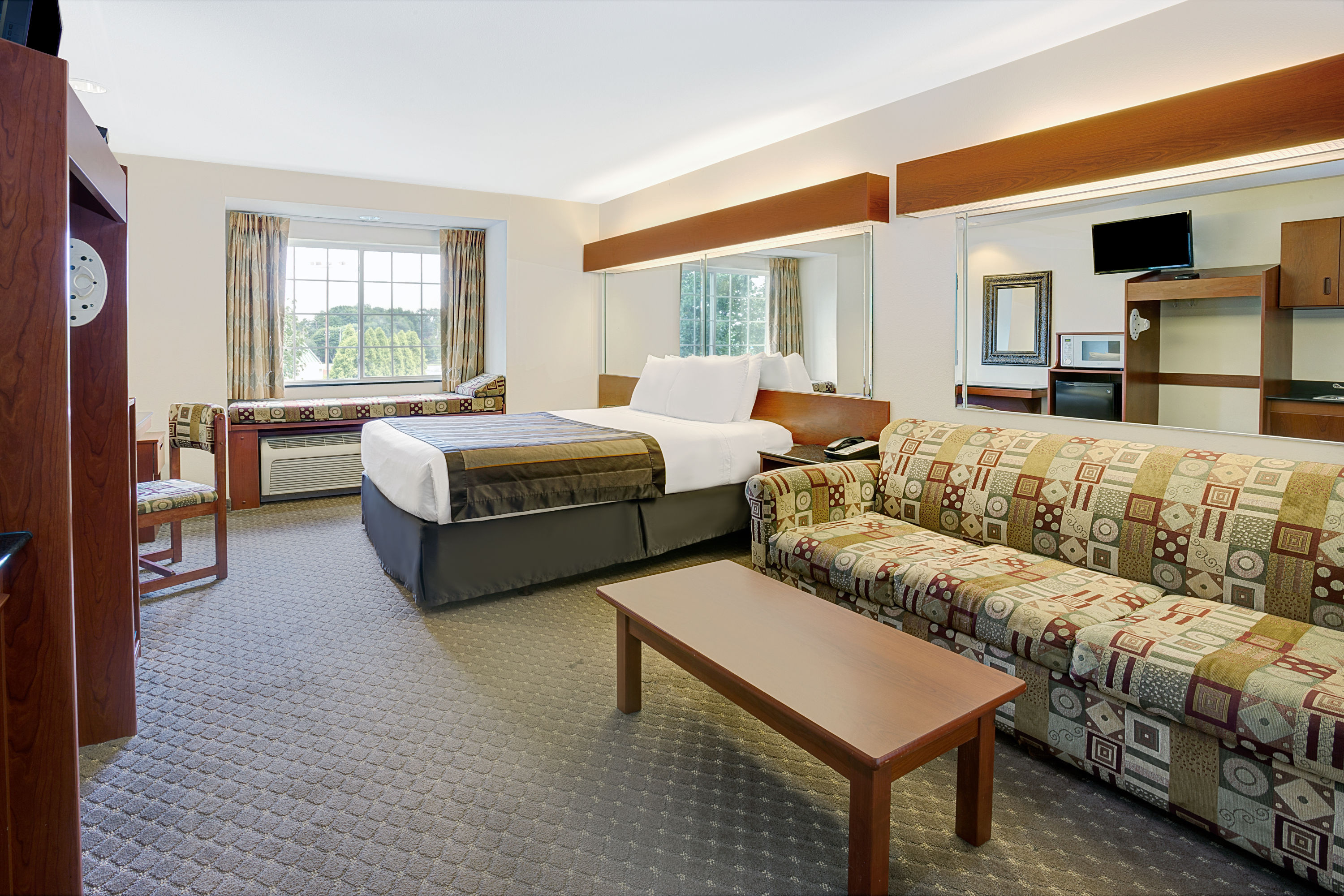 Microtel Inn Amp Suites By Wyndham Indianapolis Airport