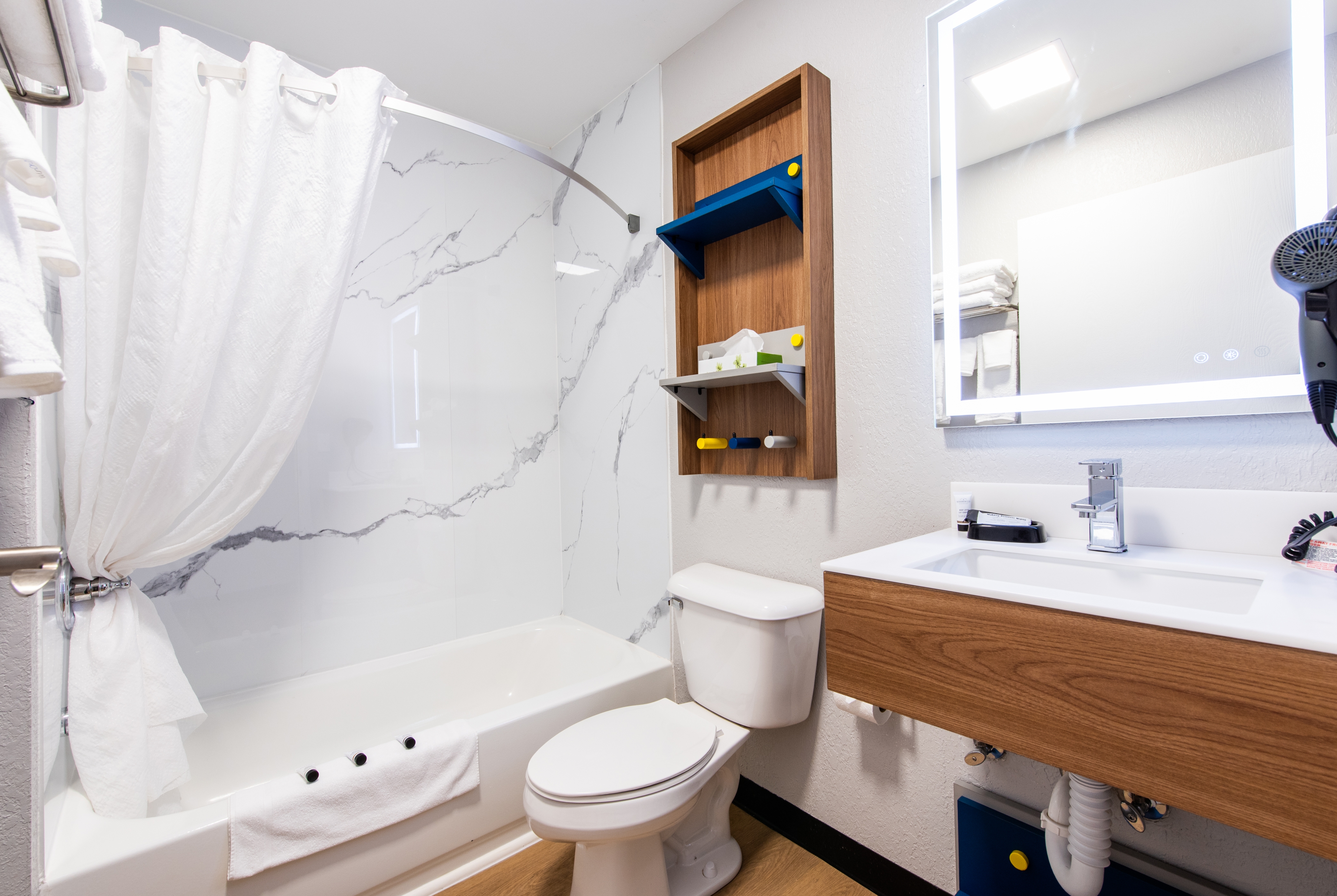 Guest room bath at the Microtel Inn & Suites by Wyndham London in London, Kentucky