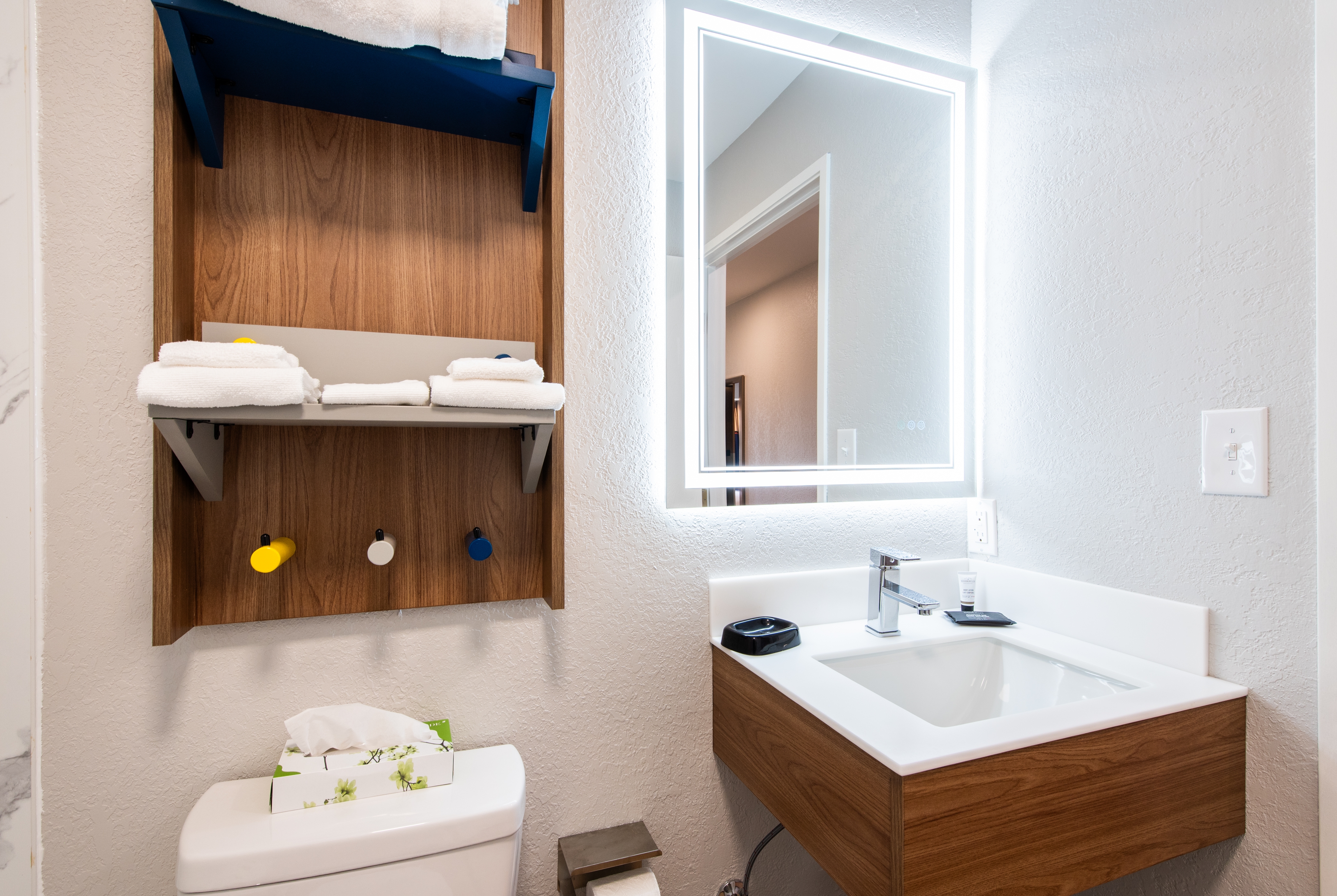 Guest room bath at the Microtel Inn & Suites by Wyndham London in London, Kentucky