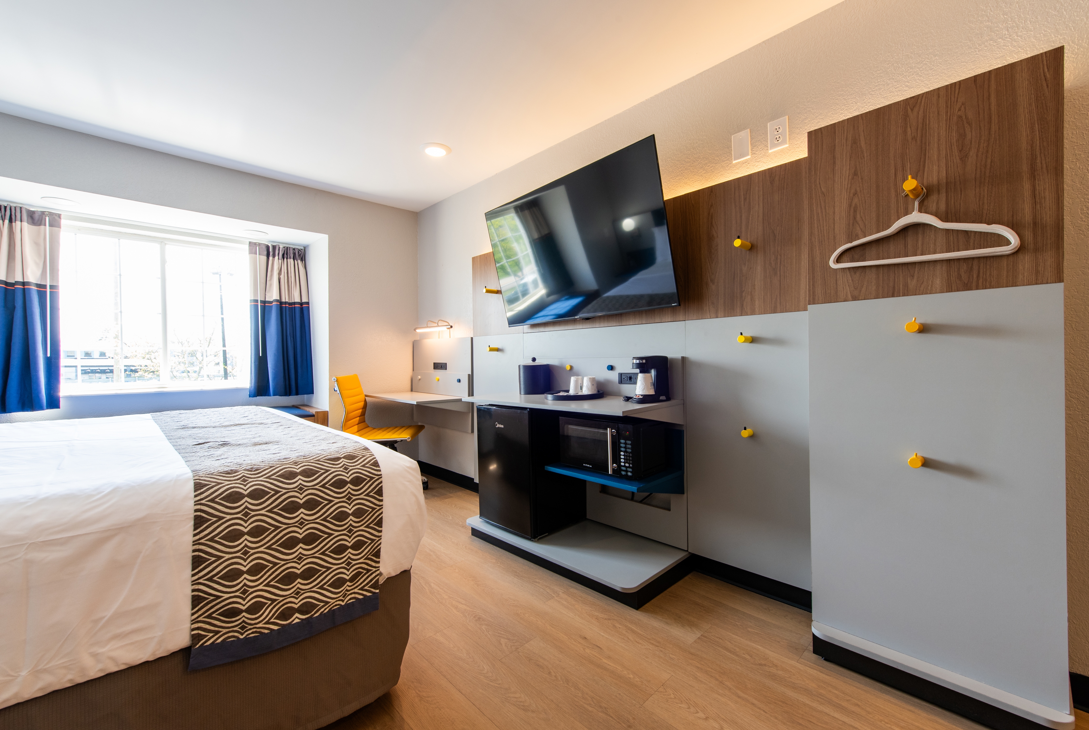Microtel Inn & Suites by Wyndham London suite in London, Kentucky