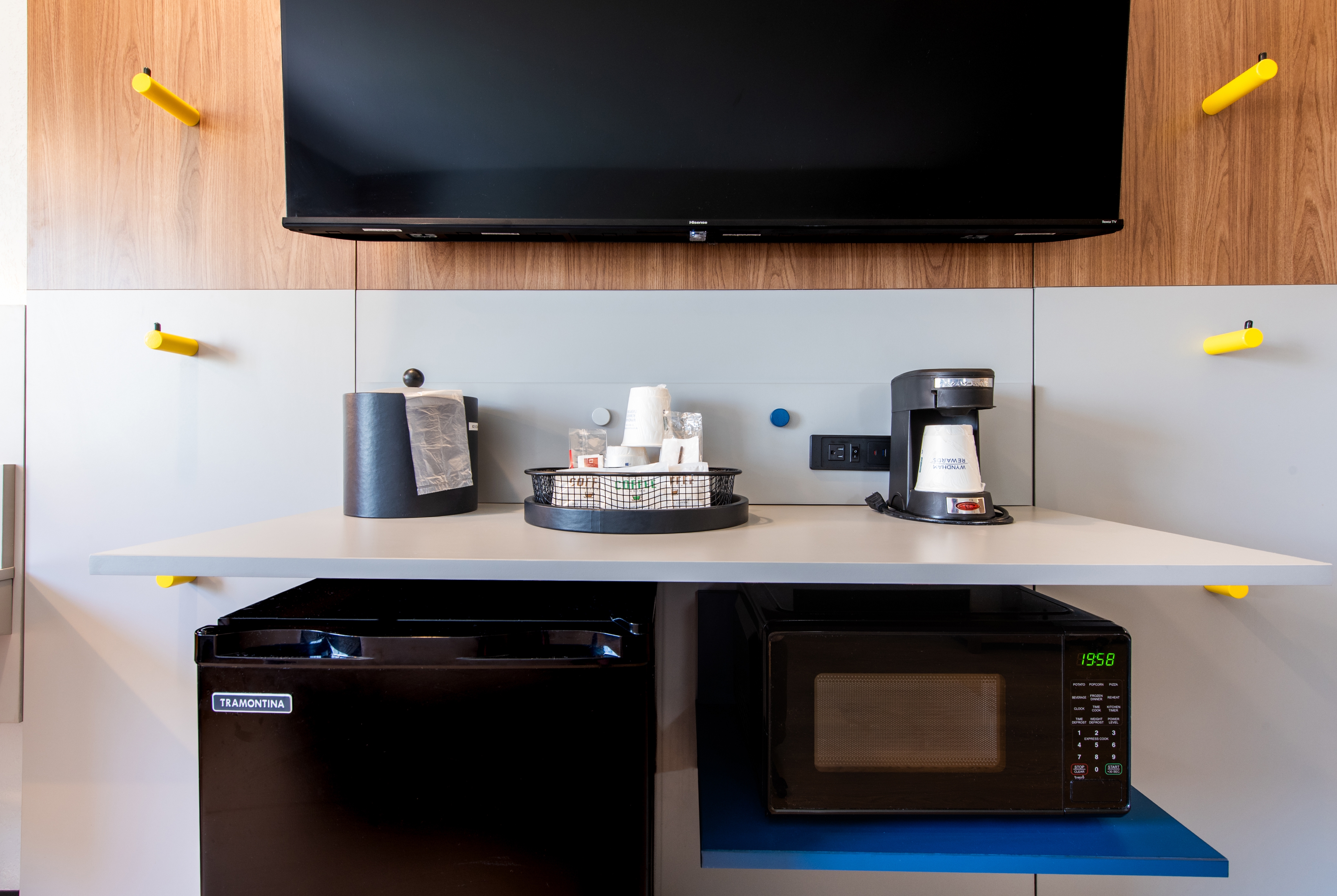Microtel Inn & Suites by Wyndham London suite in London, Kentucky