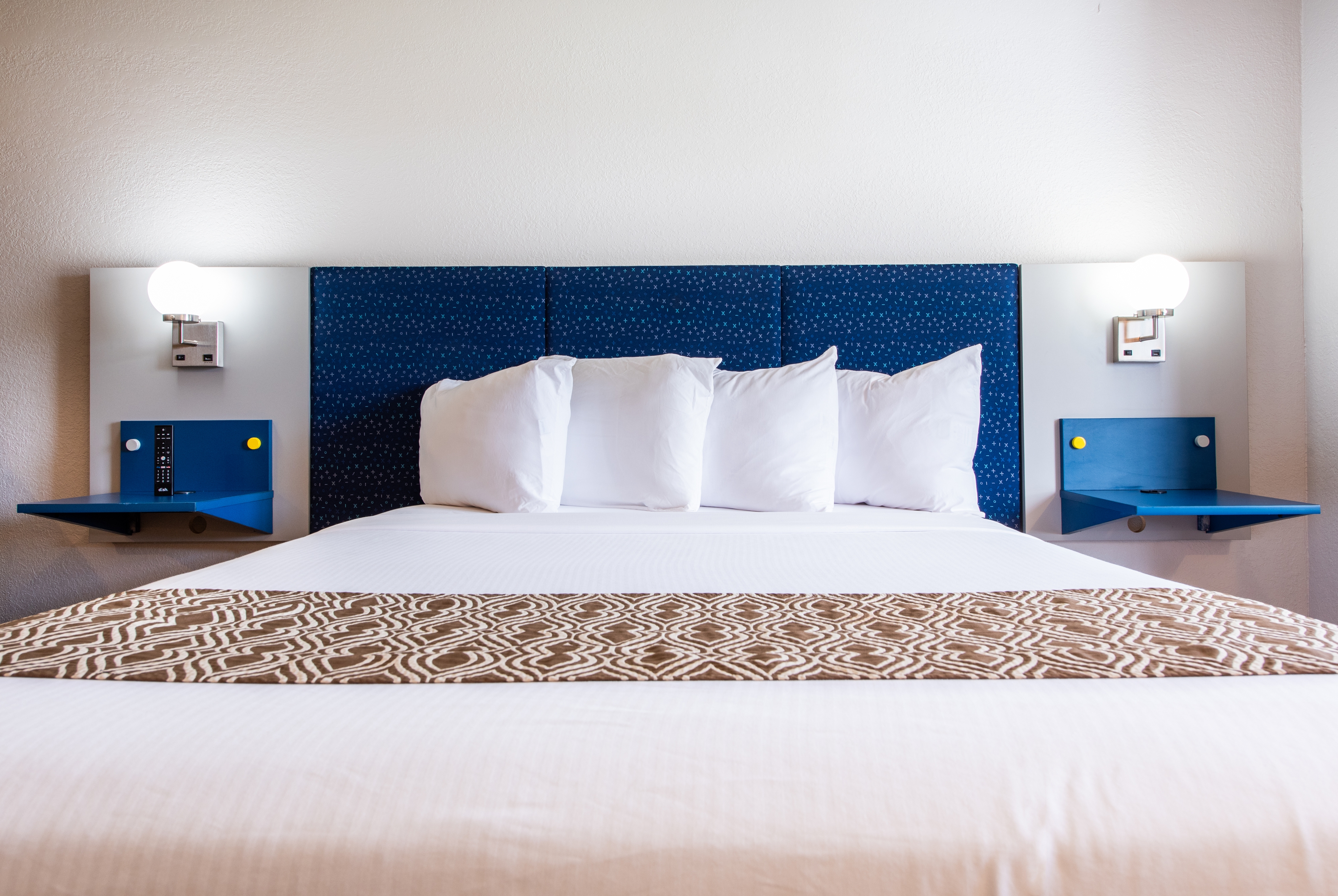 Microtel Inn & Suites by Wyndham London suite in London, Kentucky