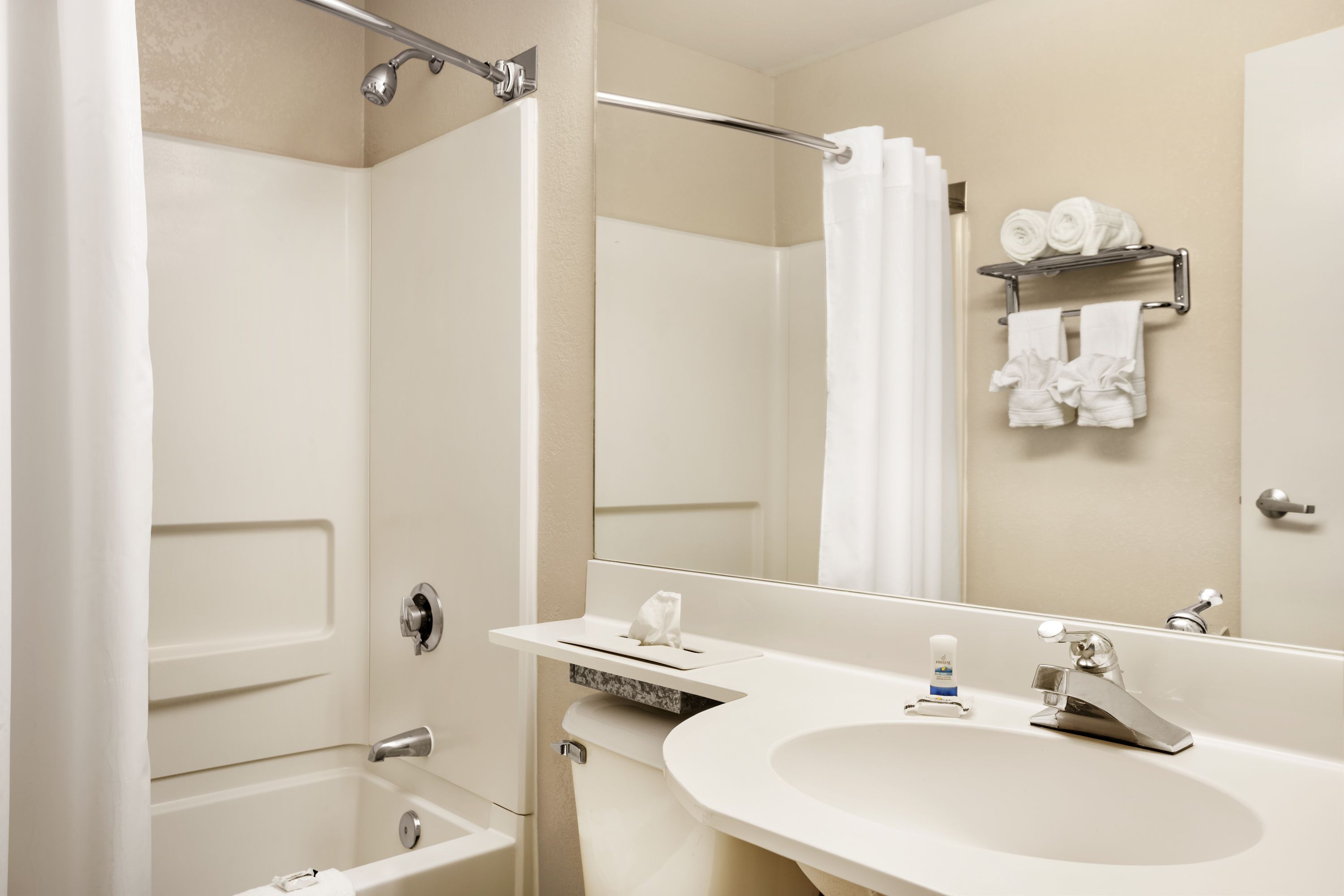 Microtel Inn Amp Suites By Wyndham Louisville East