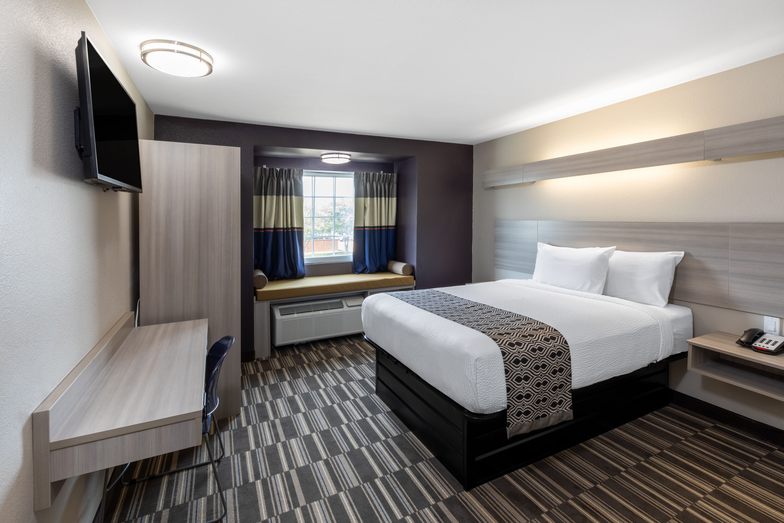 Microtel Inn & Suites by Wyndham Bossier City suite in Bossier City, Louisiana