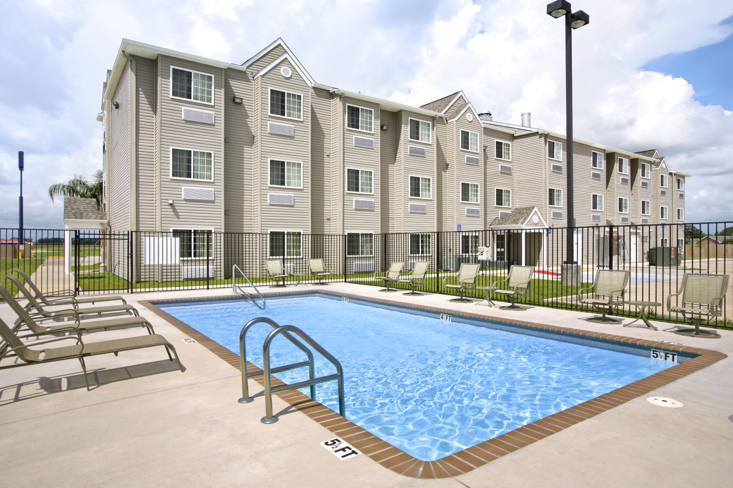 Microtel Inn & Suites by Wyndham Breaux Bridge Breaux Bridge, LA Hotels