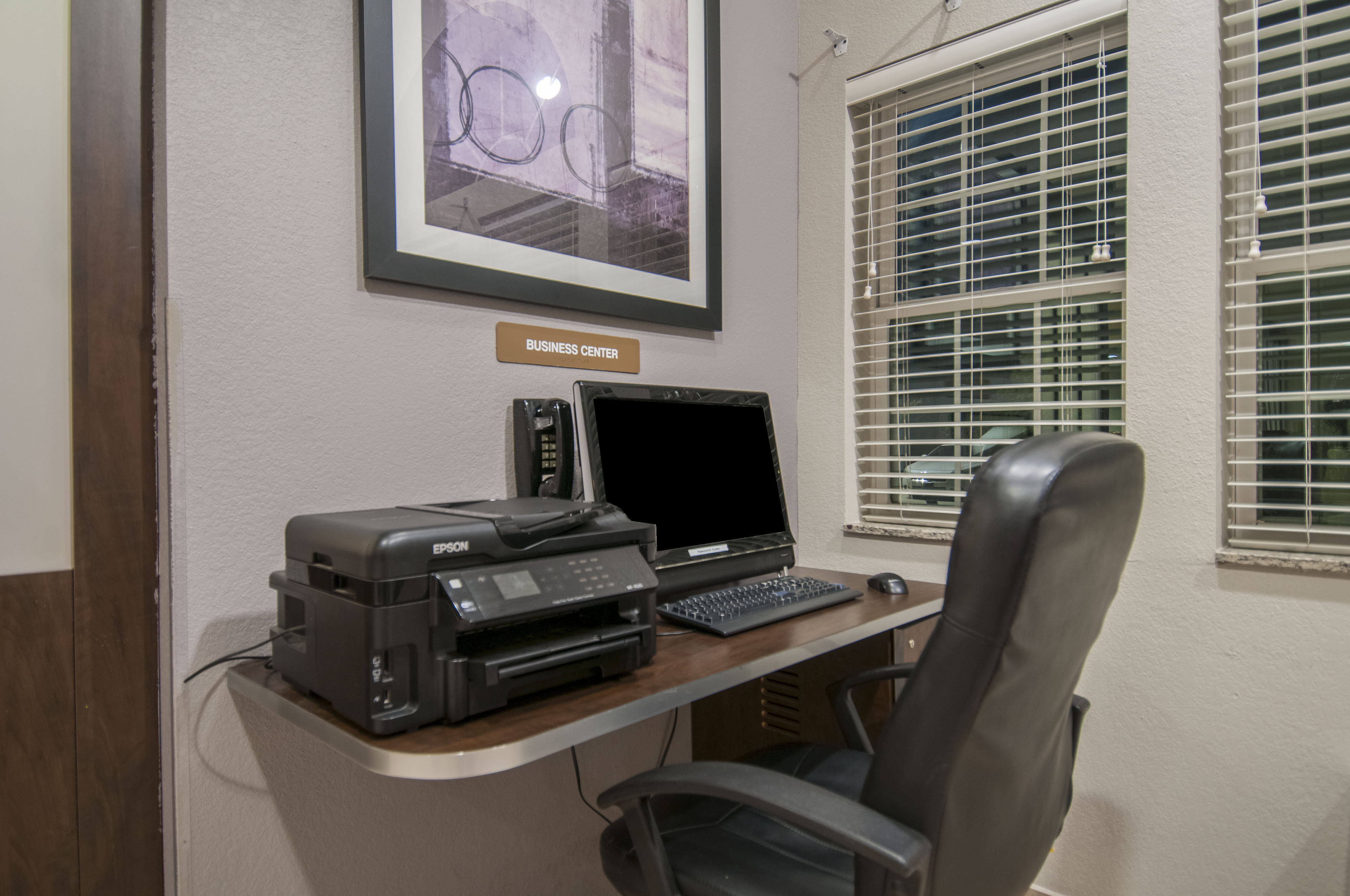 Microtel Inn & Suites by Wyndham Pearl River/Slidell business center in Pearl River, Louisiana