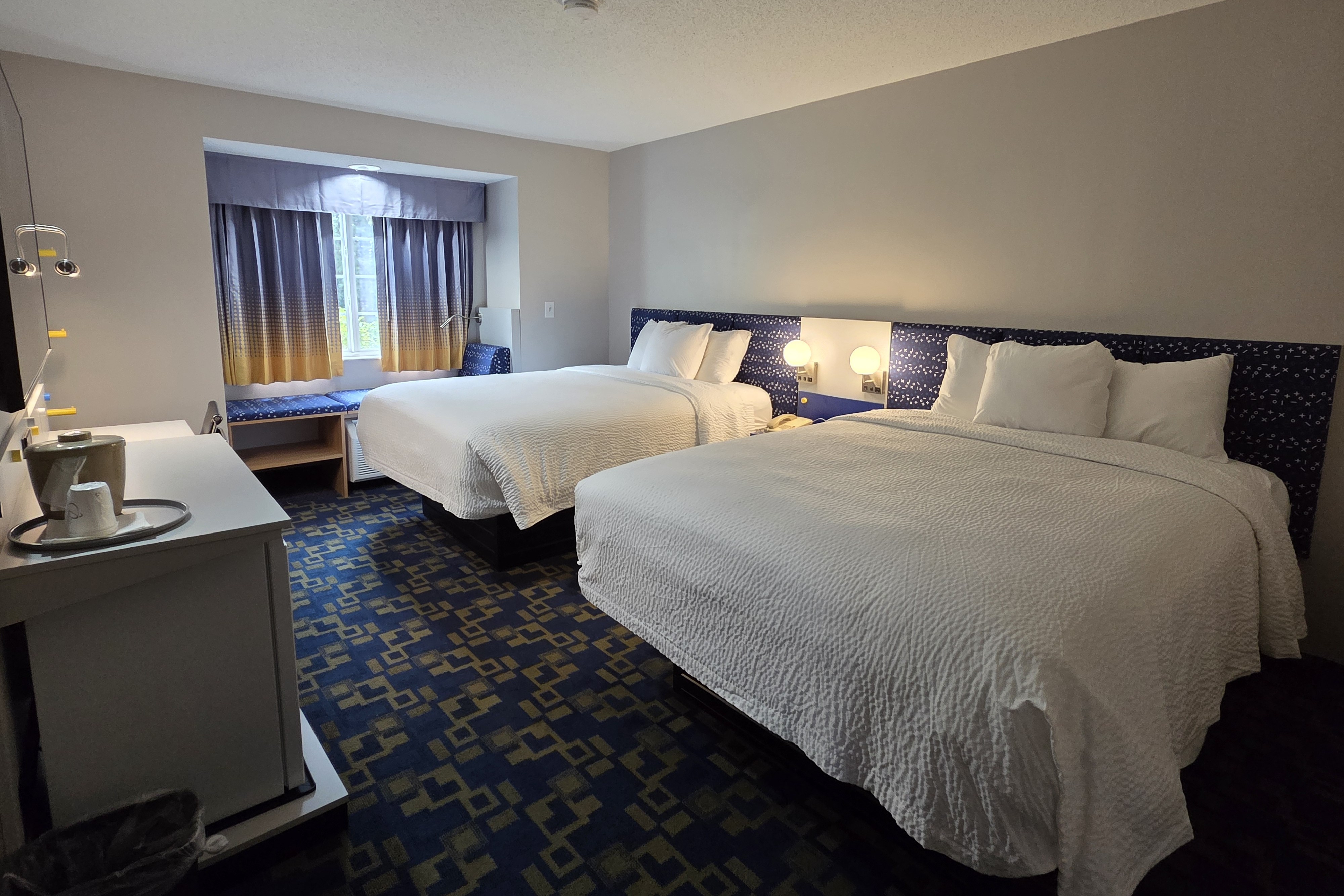 Guest room at the Microtel Inn & Suites by Wyndham Hagerstown by I-81 in Hagerstown, Maryland